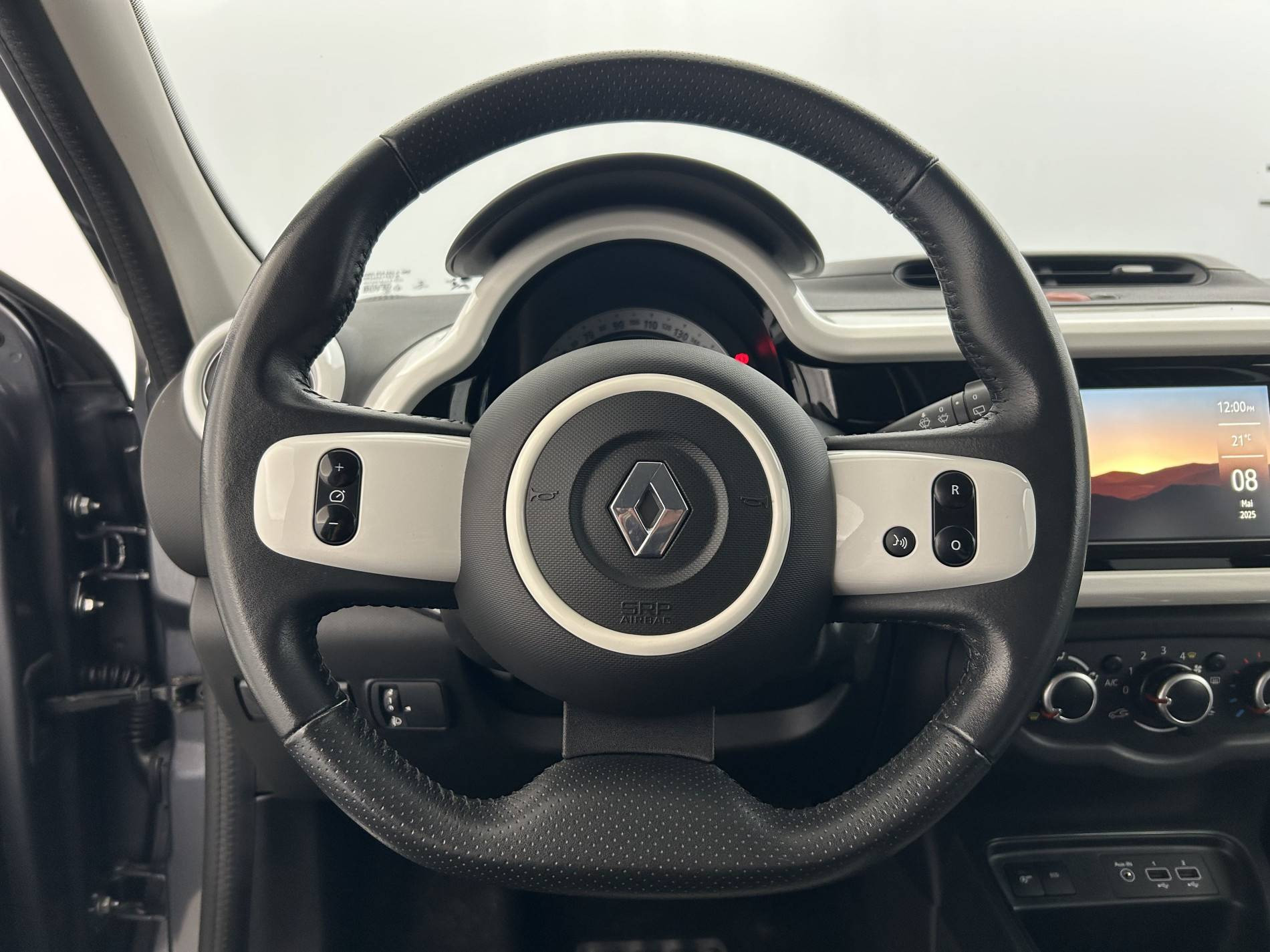 Vente en ligne Renault Twingo 3  TCe 95 au prix de 11 790 €