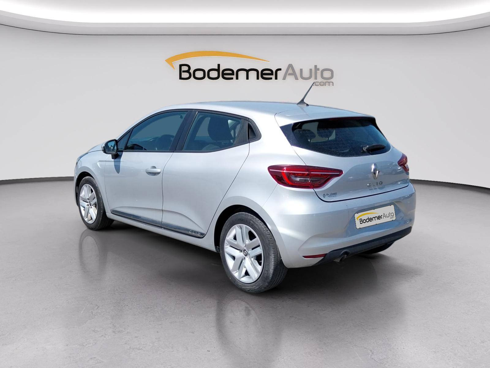 Vente en ligne Renault Clio 5 Clio SCe 65 - 21N au prix de 11 590 €