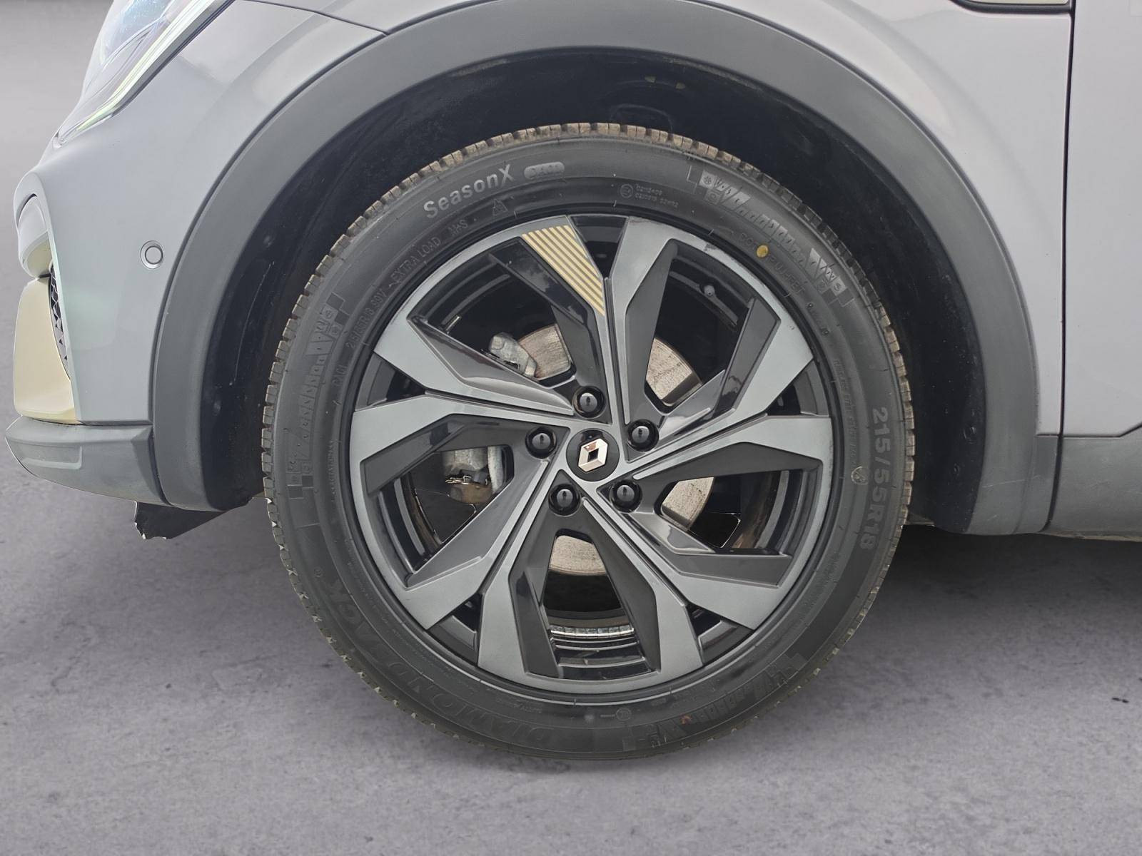 Vente en ligne Renault Arkana  E-Tech hybride 145 - 22 au prix de 20 990 €