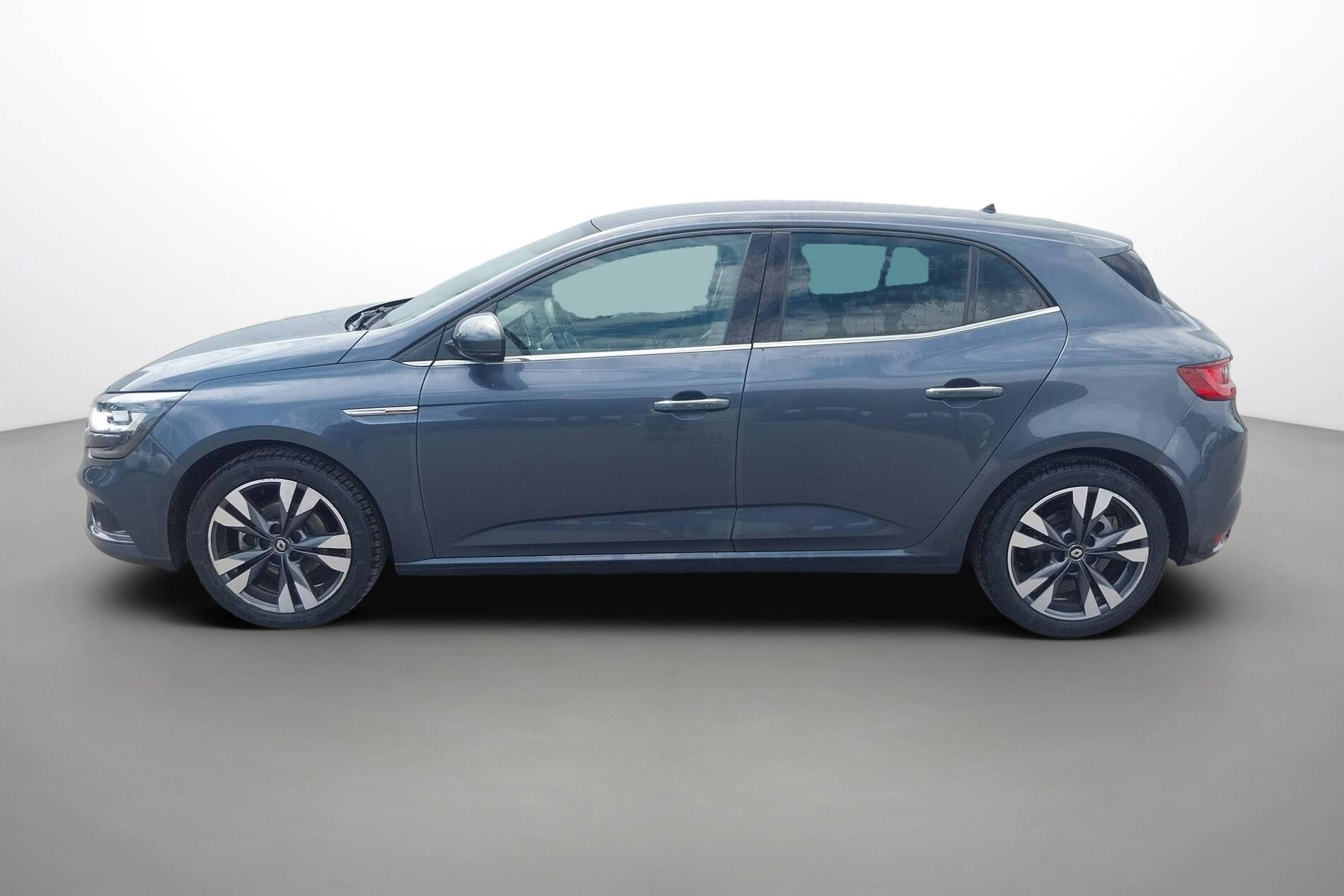Vente en ligne Renault Megane 4 Mégane IV Berline TCe 140 Energy au prix de 15 690 €