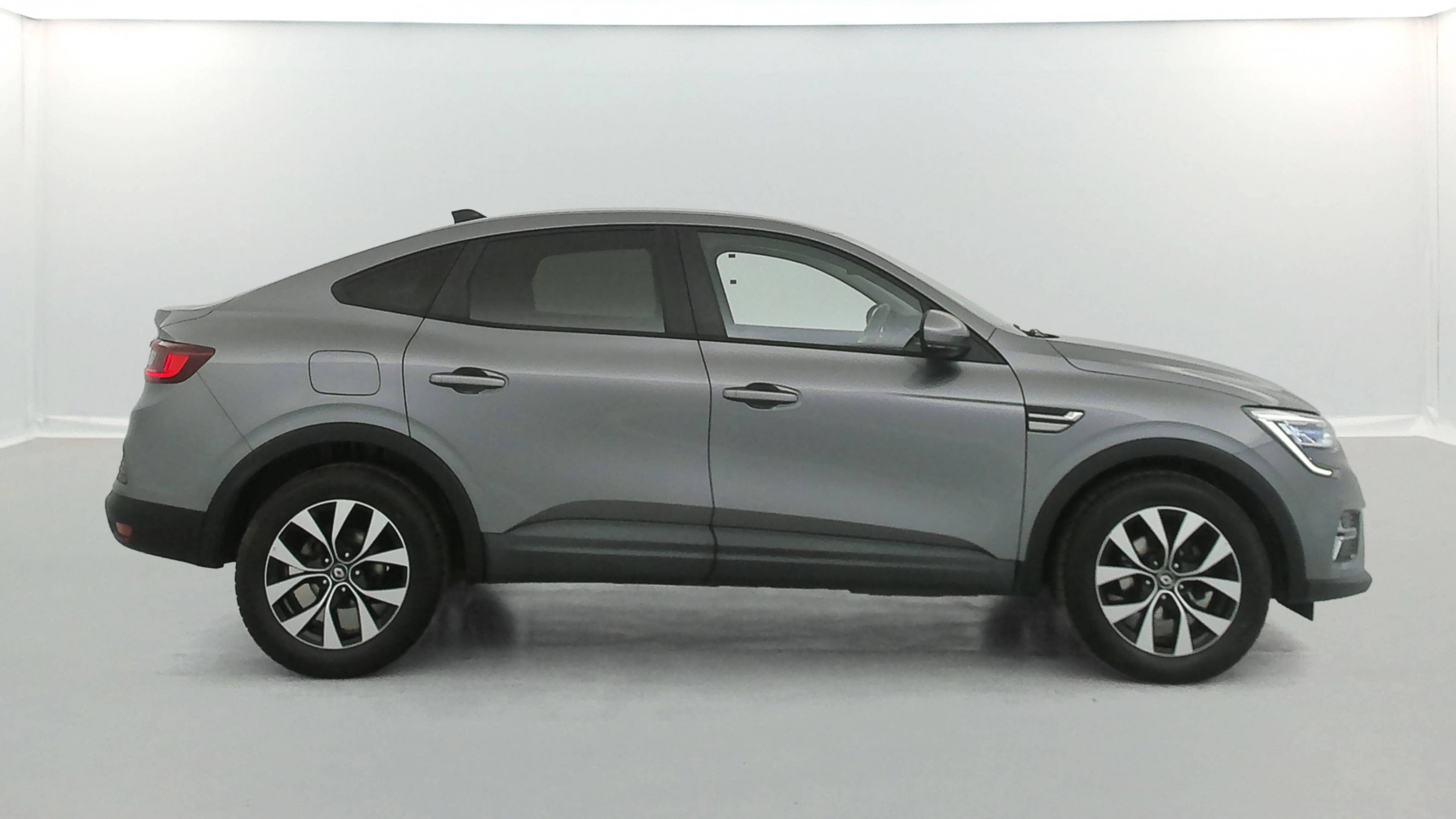 Vente en ligne Renault Arkana  TCe 140 EDC FAP au prix de 16 900 €