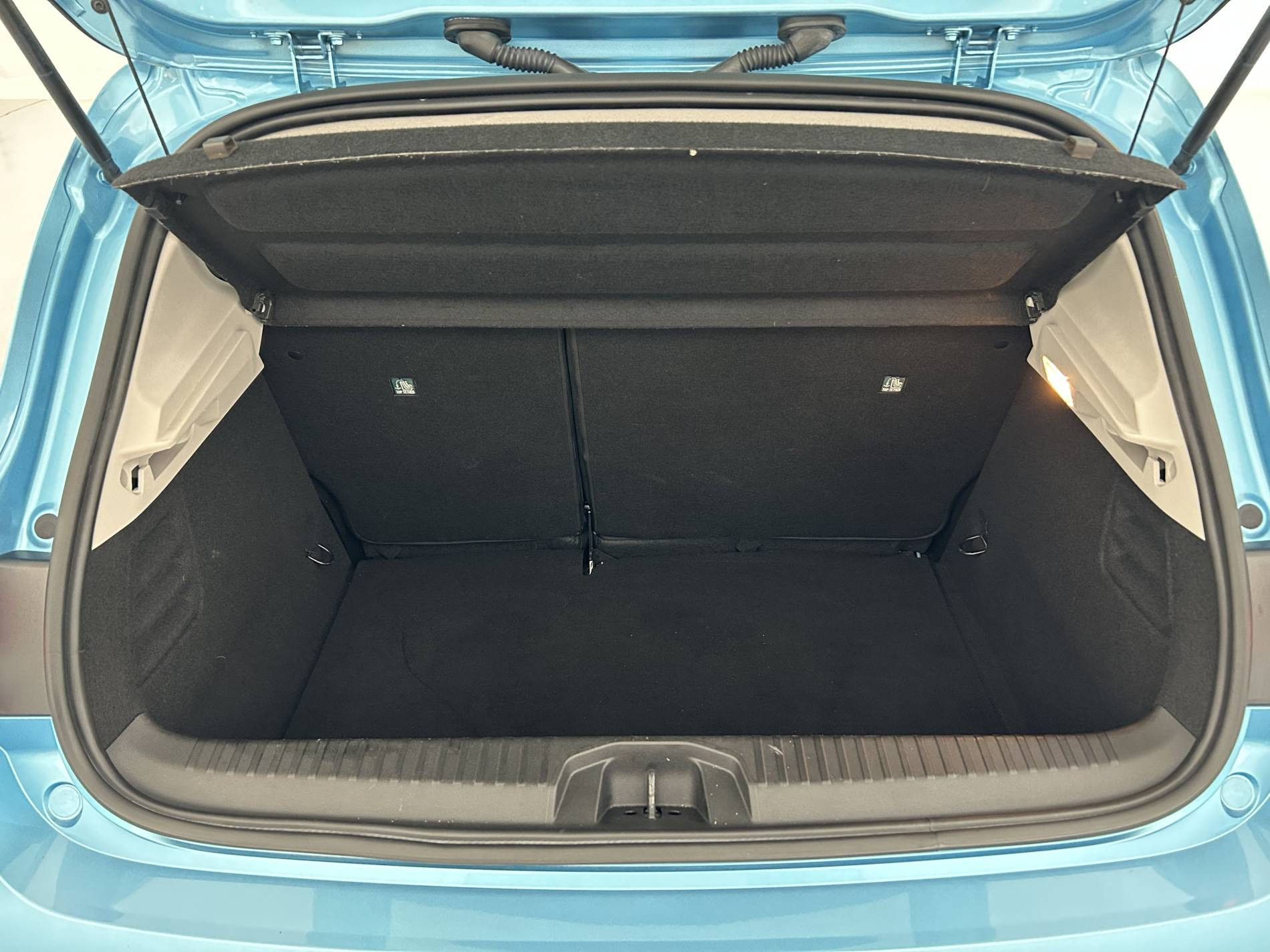 Vente en ligne Renault Clio 5 Clio TCe 100 au prix de 11 490 €