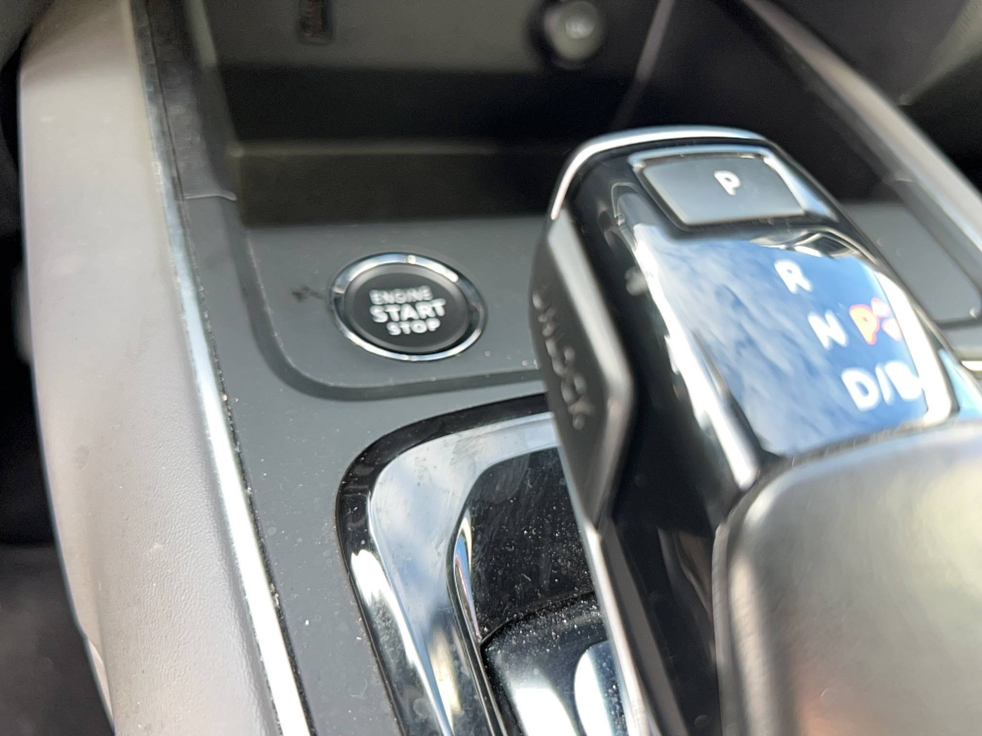 Vente en ligne Citroën C5 Aircross  Hybride Rechargeable 225 S&S e-EAT8 au prix de 17 990 €