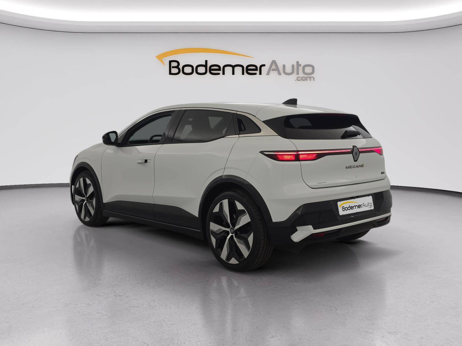 Vente en ligne Renault Megane E-Tech  EV60 220 ch super charge au prix de 27 990 €