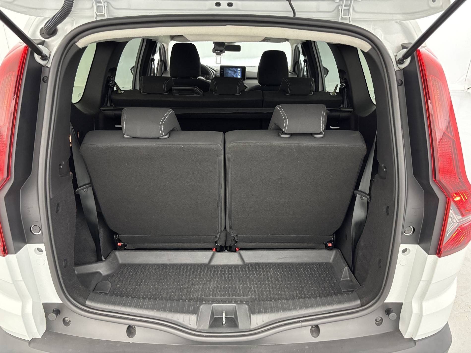 Vente en ligne Dacia Jogger  ECO-G 100 7 places au prix de 18 500 €