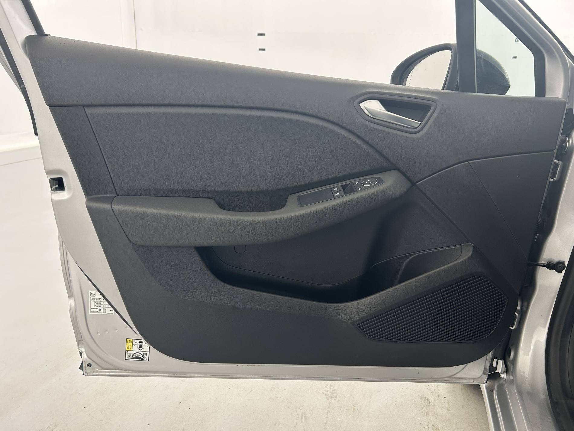 Vente en ligne Renault Clio 5 Clio TCe 90 au prix de 13 290 €