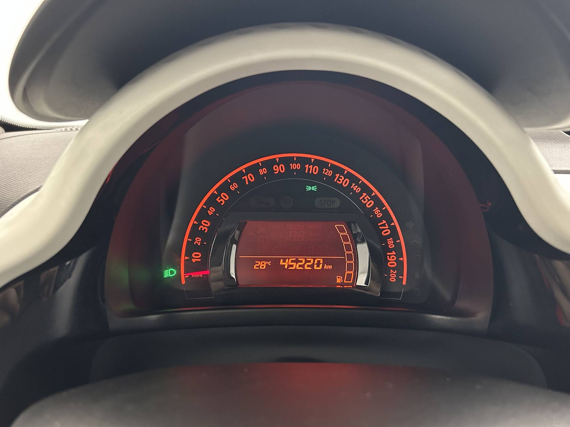 Vente en ligne Renault Twingo 3  SCe 65 - 21 au prix de 10 690 €