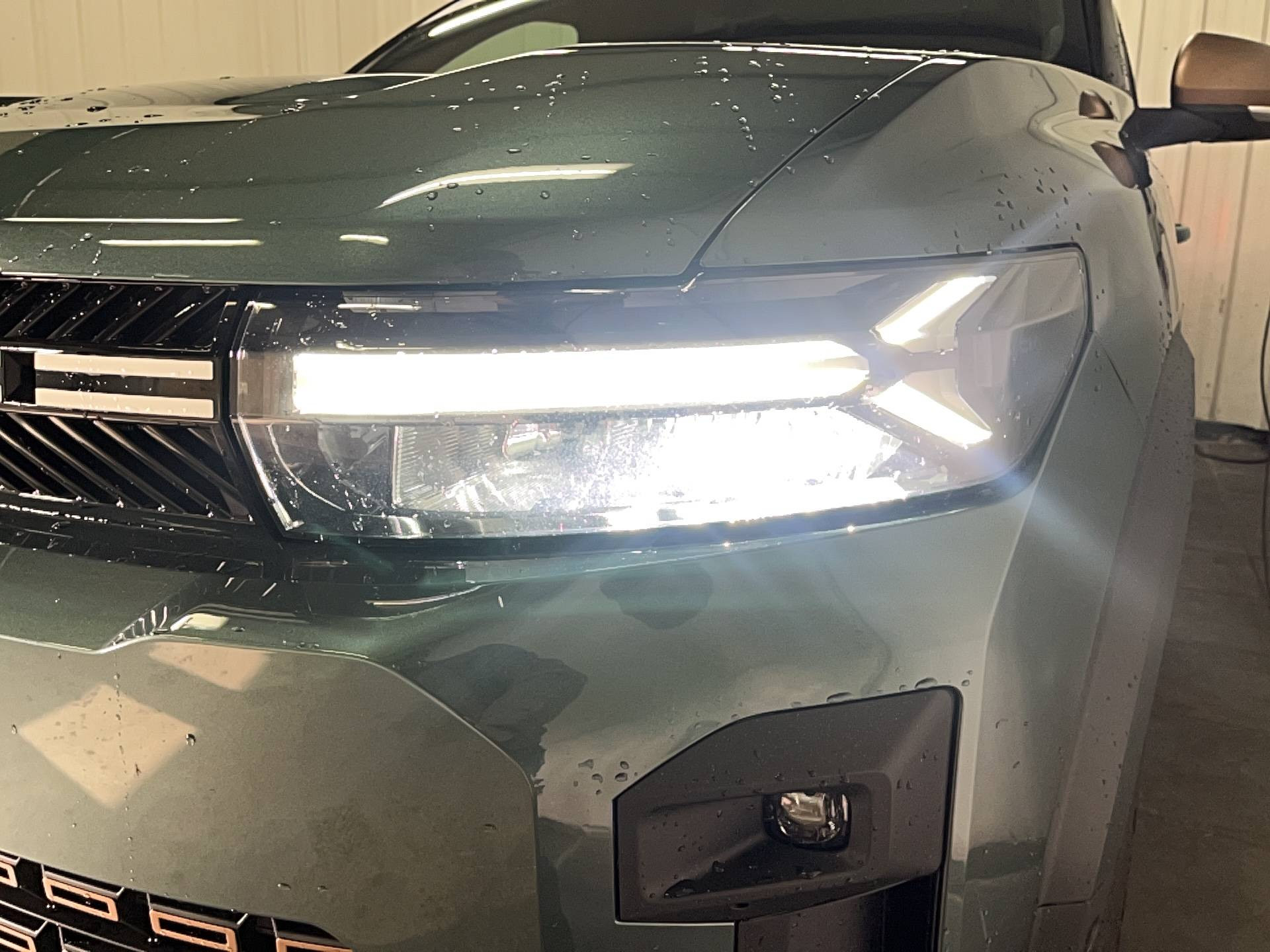 Vente en ligne Dacia Bigster Bigster Hybrid-G 150 4x4 au prix de 35 350 €