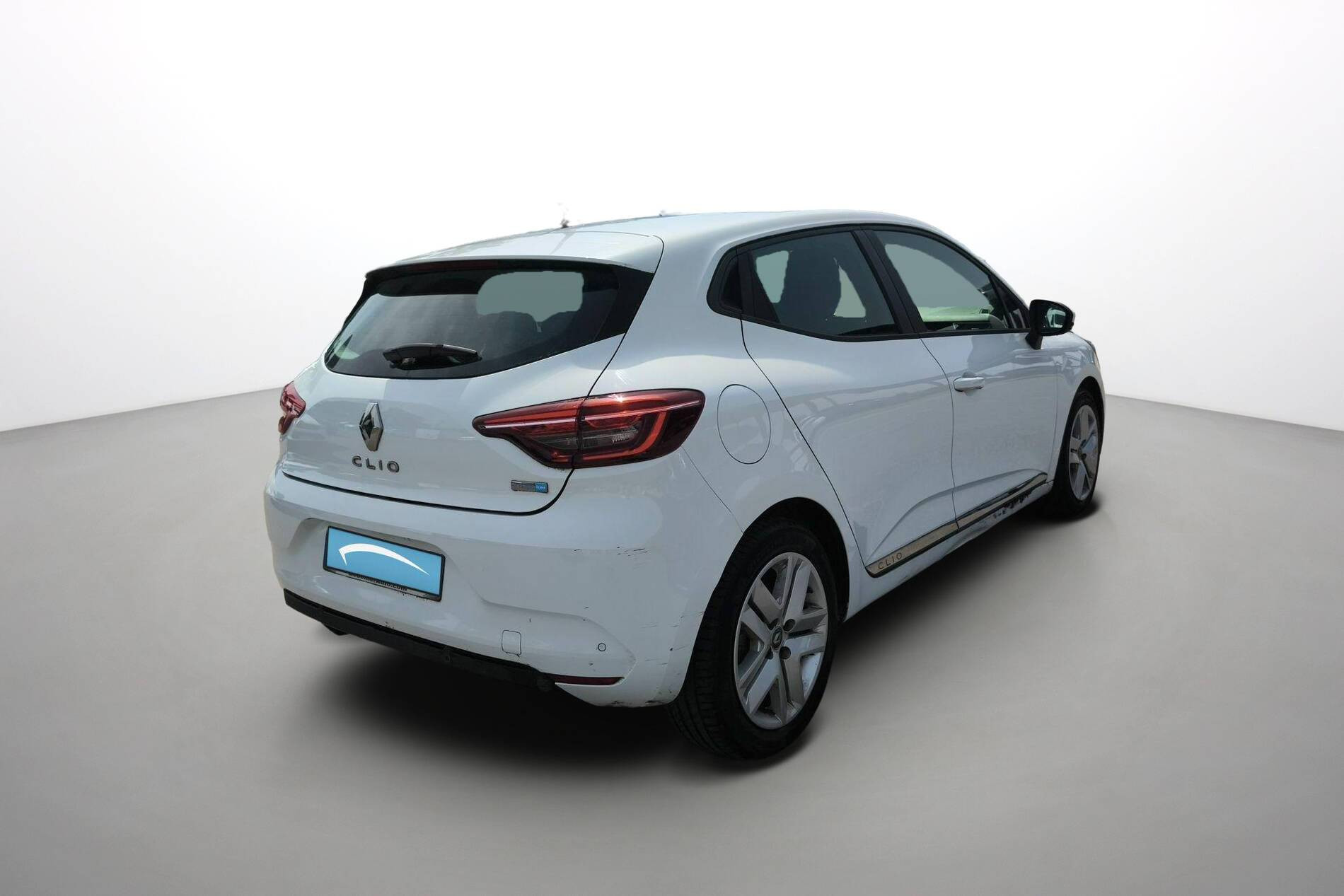 Vente en ligne Renault Clio 5 Clio E-Tech 140 - 21N au prix de 14 990 €