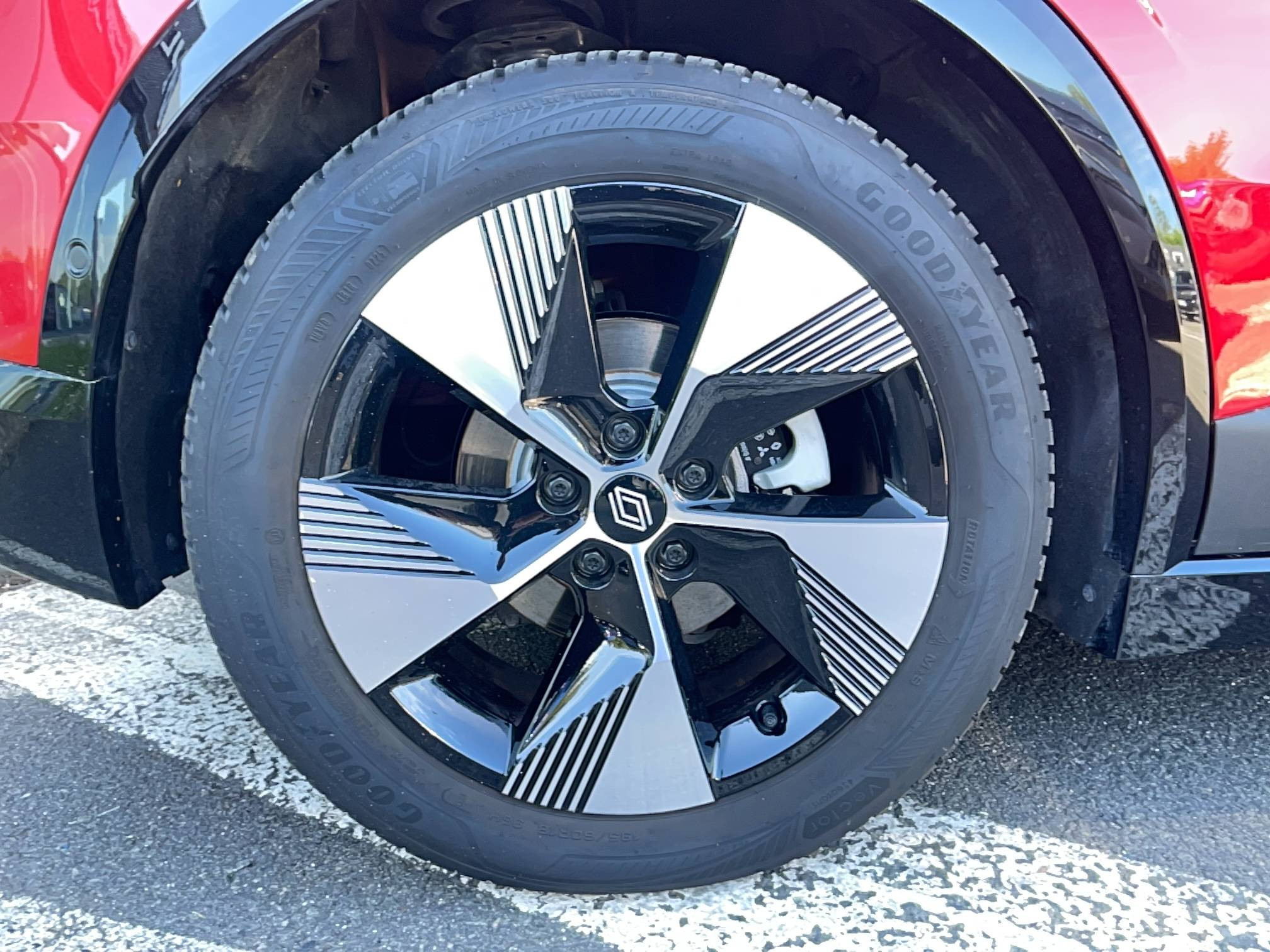 Vente en ligne Renault Megane E-Tech  220 ch autonomie confort GSR2 au prix de 32 790 €