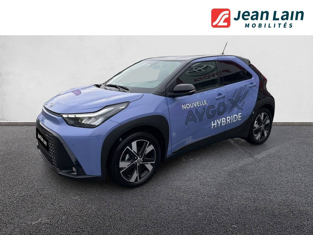 Vente en ligne TOYOTA AYGO X HYBRIDE Aygo X Hybride 116h Graphic de 2026 au prix de 23 990 €
