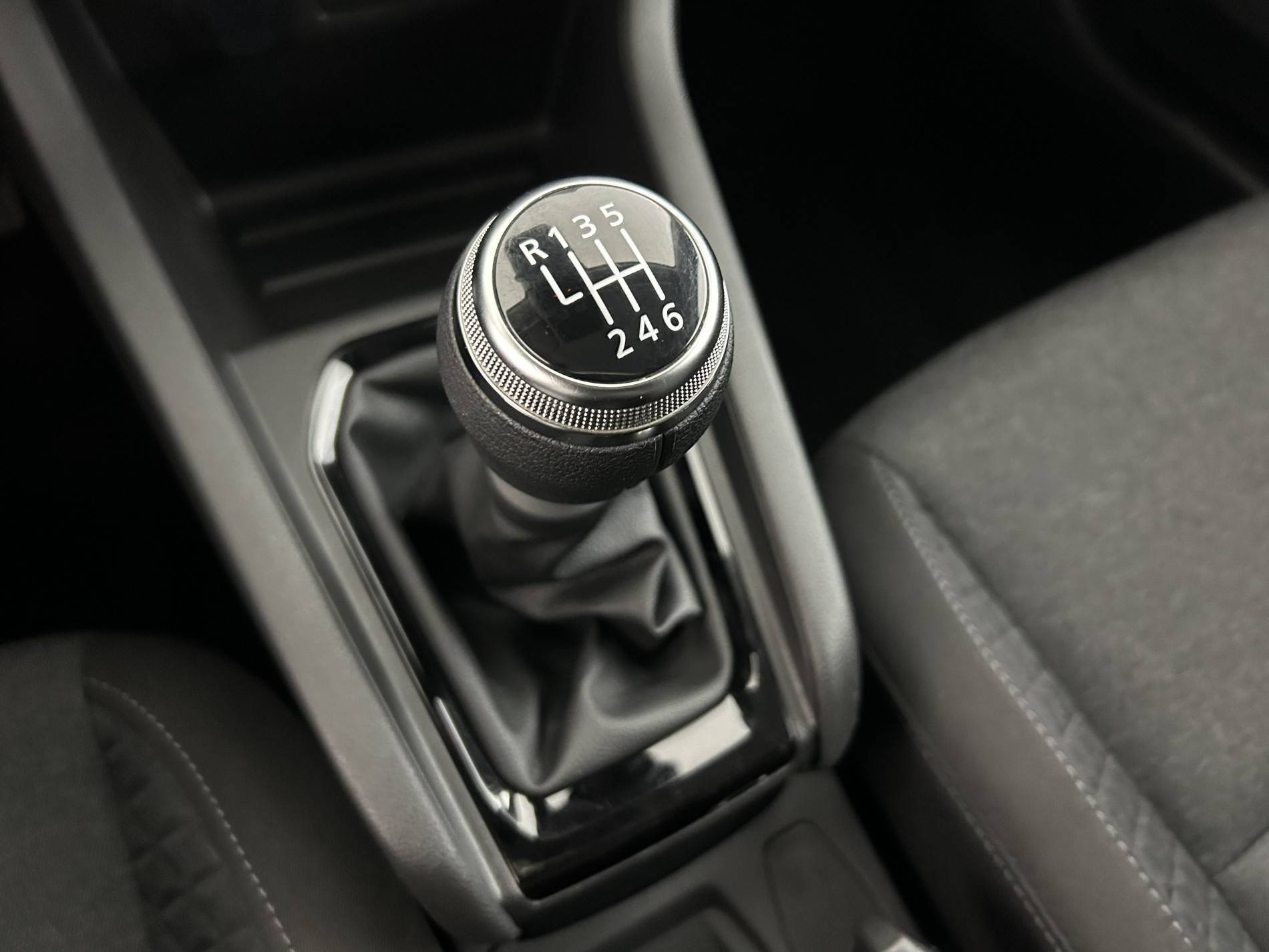 Vente en ligne Renault Clio 5 Clio TCe 90 au prix de 14 290 €