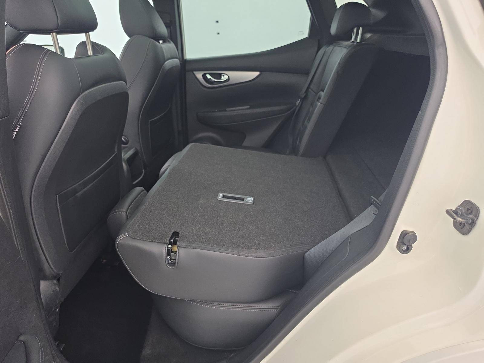 Vente en ligne Nissan Qashqai Qashqai 1.5 dCi 115 DCT au prix de 16 590 €
