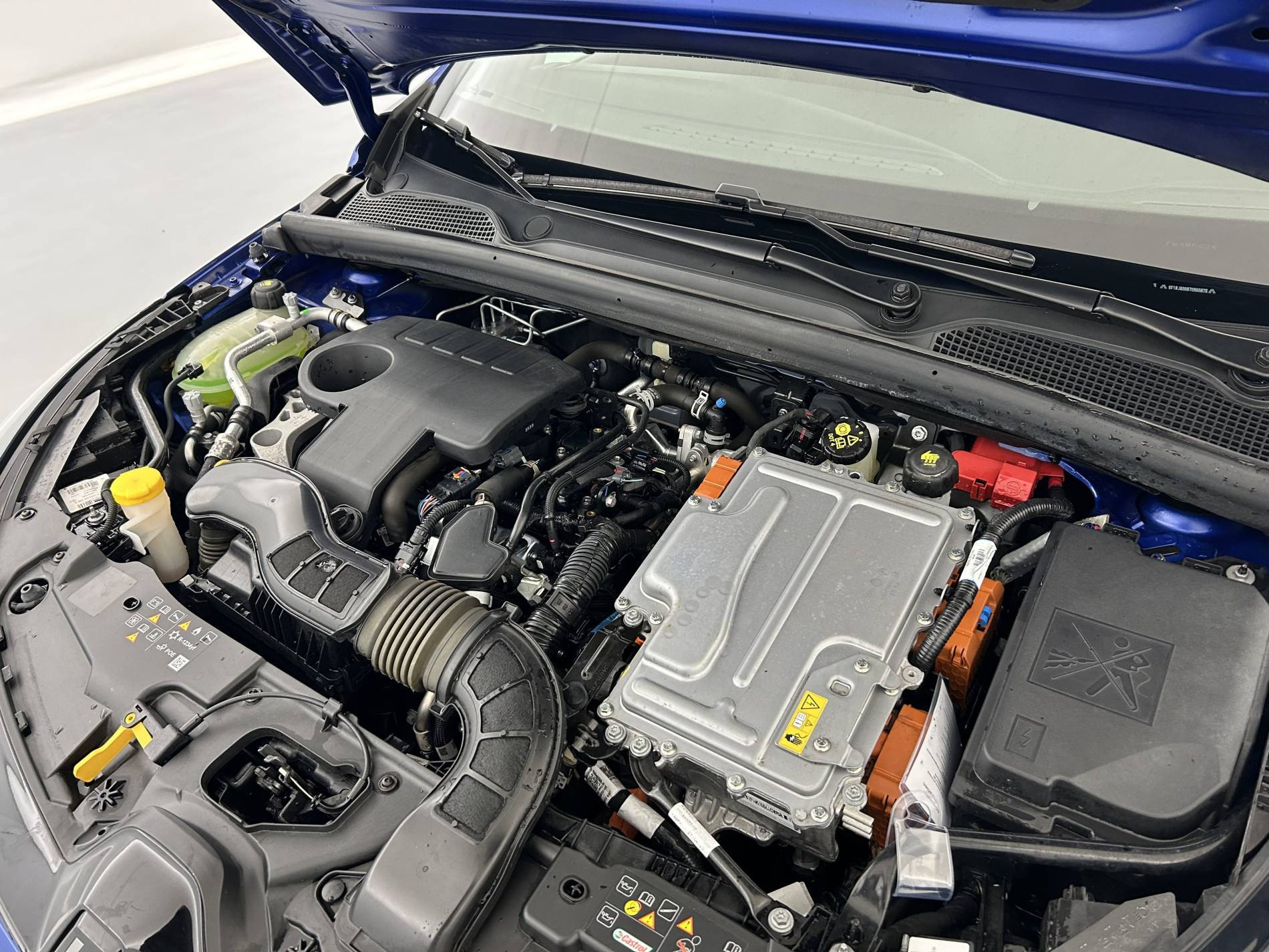 Vente en ligne Renault Clio 5 Clio E-Tech full hybrid 145 au prix de 20 390 €