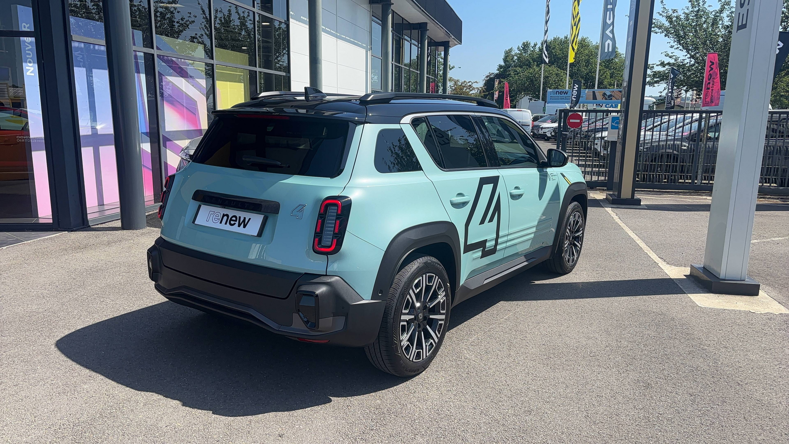 Vente en ligne Renault R4 E-Tech  150 ch autonomie confort au prix de 37 990 €