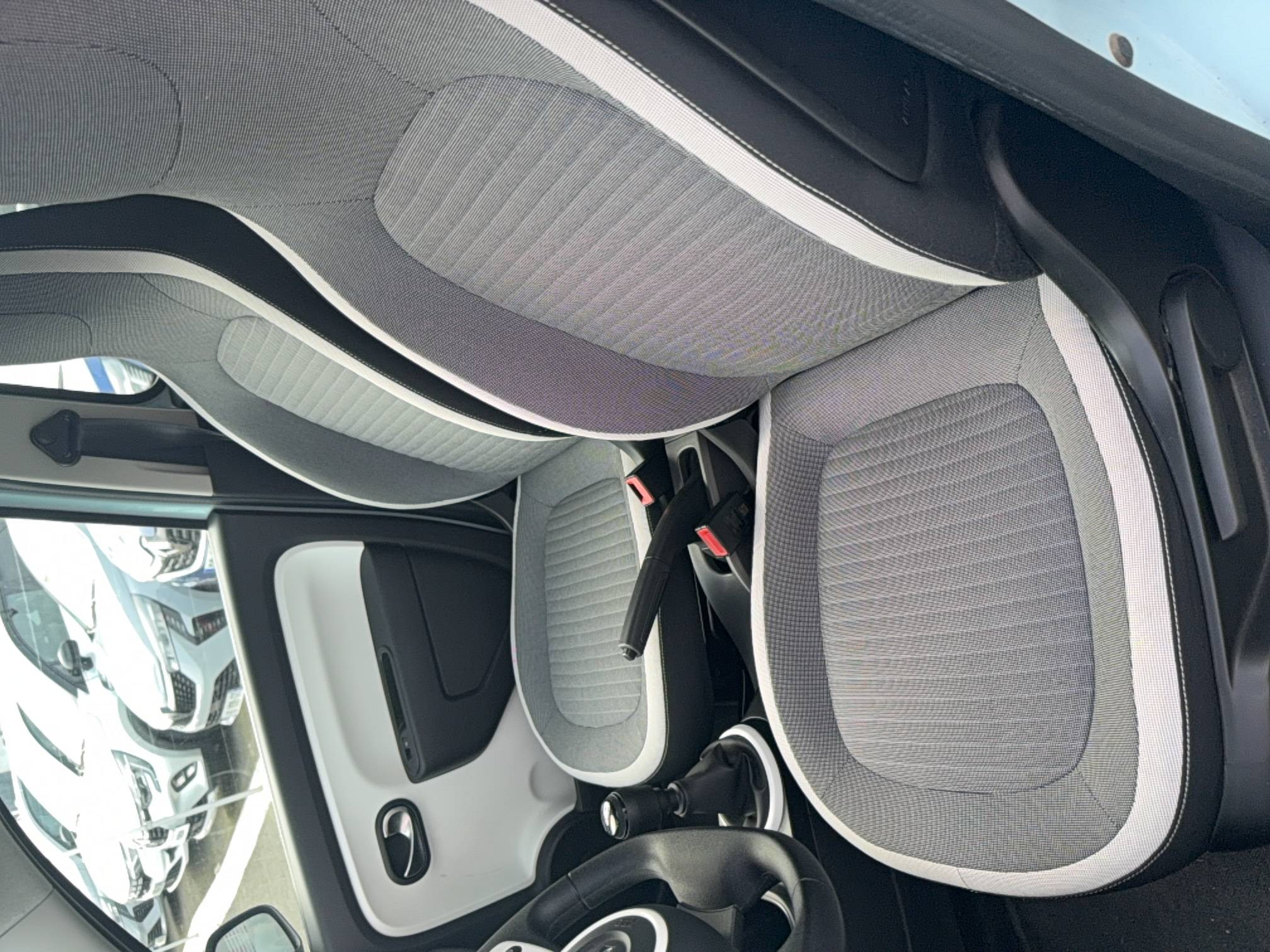 Vente en ligne Renault Twingo 3  SCe 65 au prix de 11 990 €