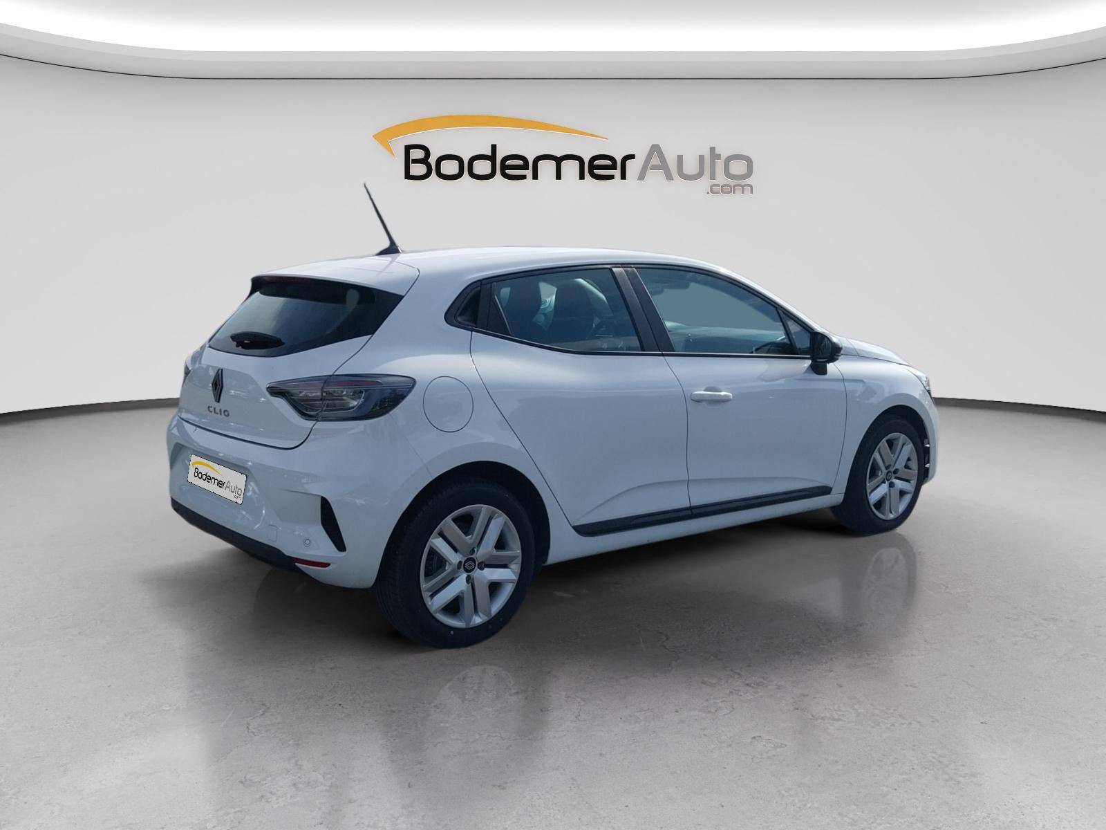 Vente en ligne Renault Clio 5 Clio Blue dCi 100 ch GSR2 au prix de 17 990 €