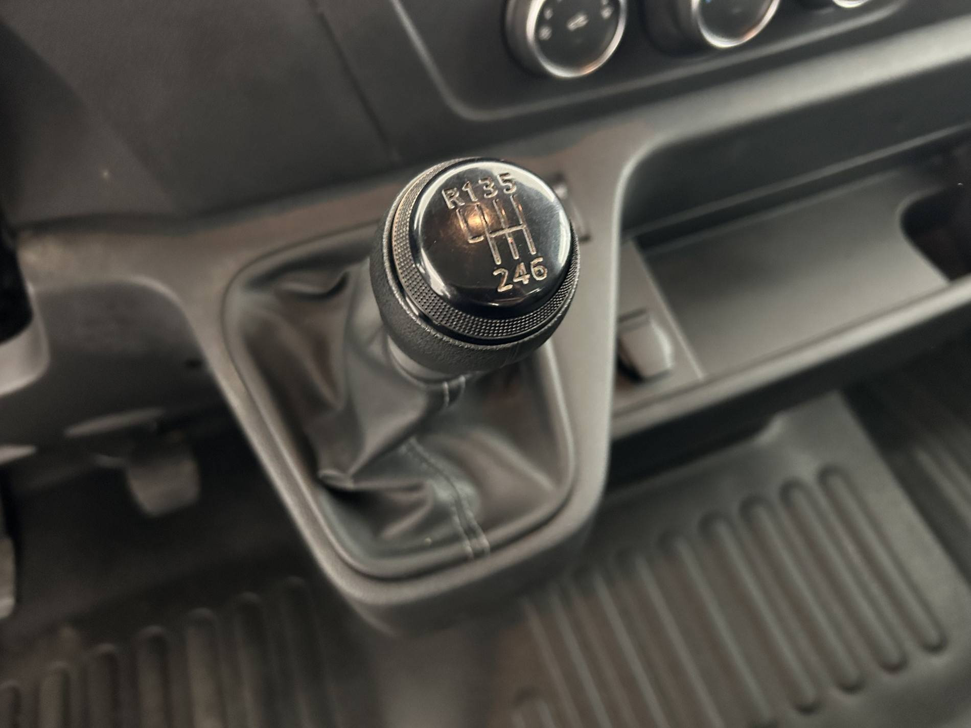 Vente en ligne Renault Master 3 Châssis Cabine MASTER CC PROP RJ3500 L2 PAFC BLUE DCI 130 EURO VI au prix de 32 990 €