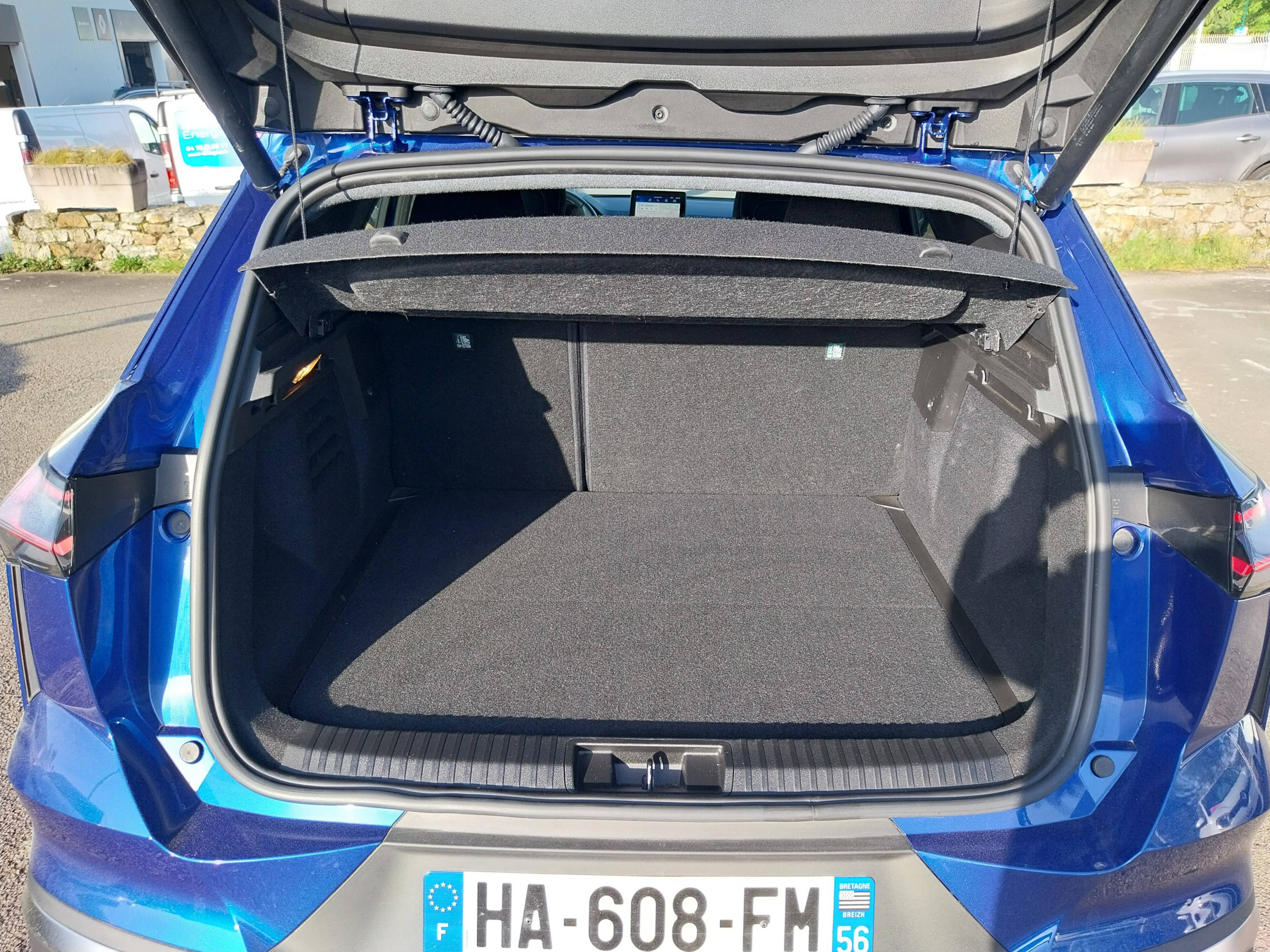 Vente en ligne Renault Symbioz  E-Tech full hybrid 145 au prix de 26 990 €