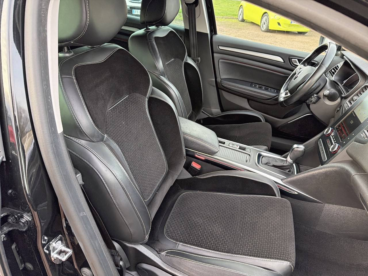 Vente en ligne Renault Megane 4 Mégane IV Berline dCi 165 Energy EDC au prix de 13 990 €