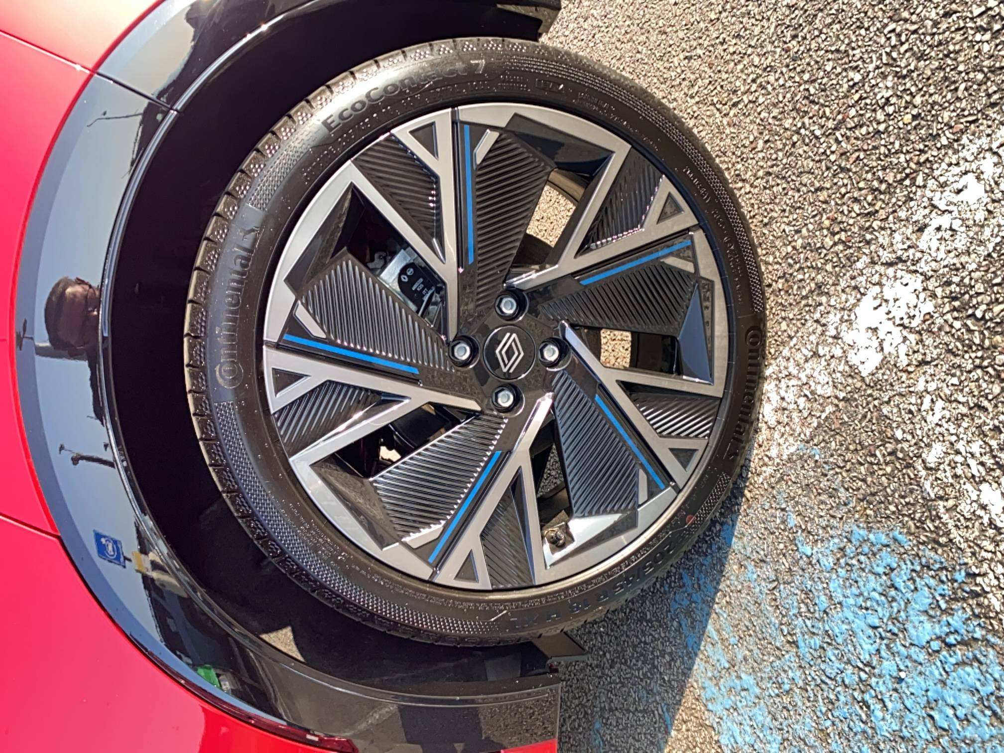 Vente en ligne Renault Clio 6 Clio E-Tech full hybrid 160 ch au prix de 27 900 €