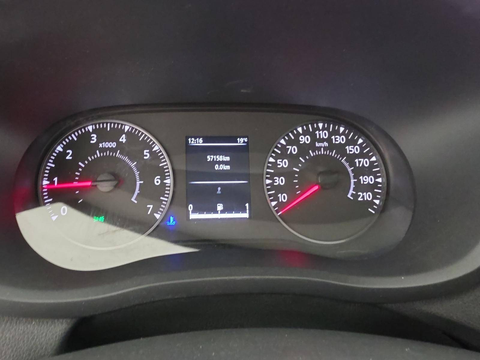 Vente en ligne Renault Master Fourgon MASTER FGN TRAC F3500 L3H3 BLUE DCI 135 au prix de 26 990 €