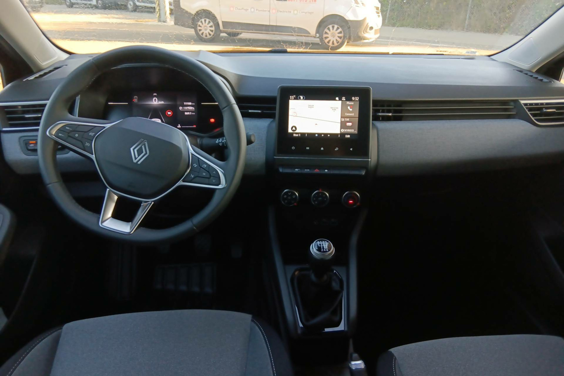 Vente en ligne Renault Clio 5 Clio Blue dCi 100 ch GSR2 au prix de 17 790 €