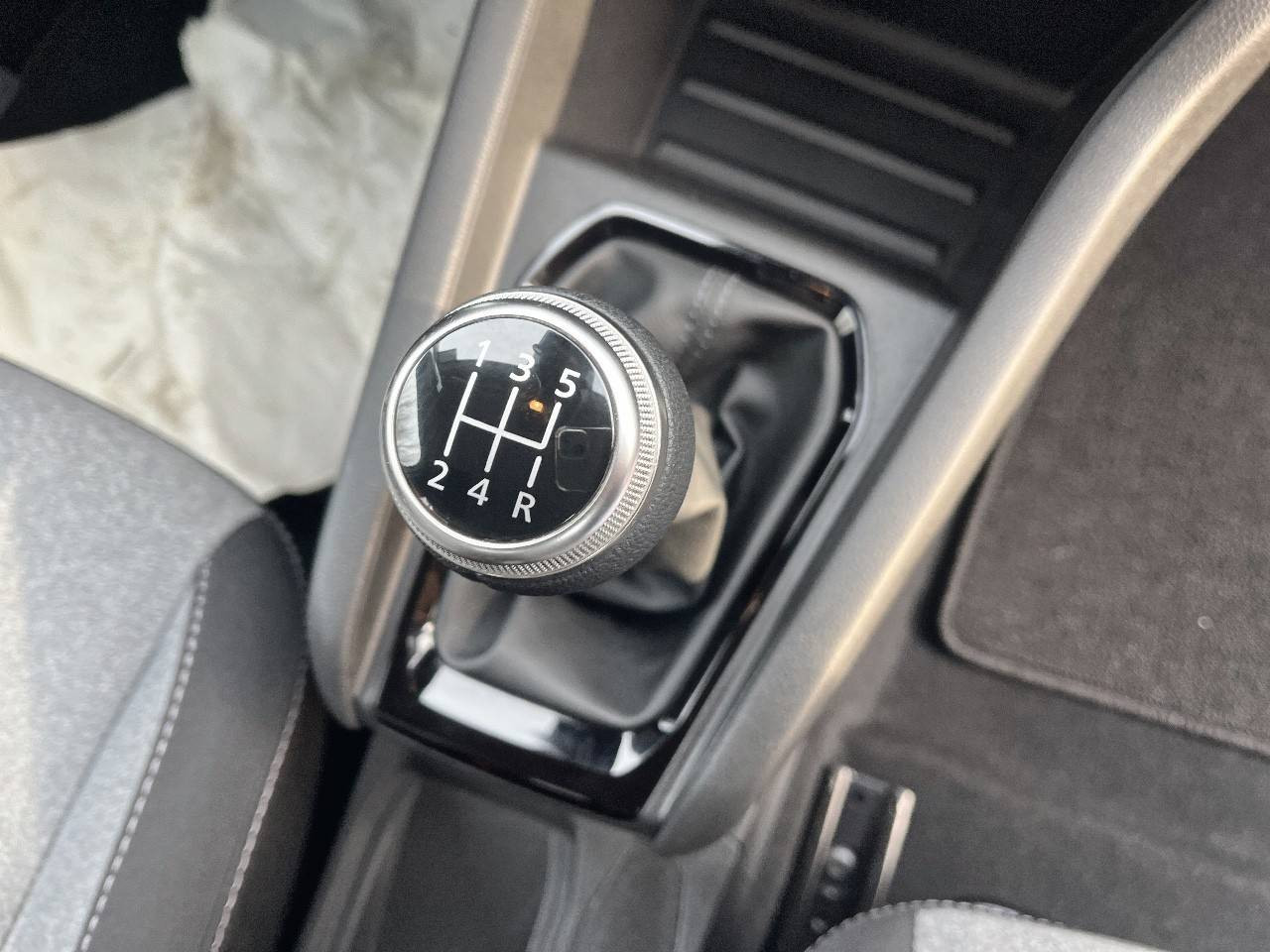 Vente en ligne Renault Clio 5 Clio SCe 65 ch GSR2 au prix de 14 990 €