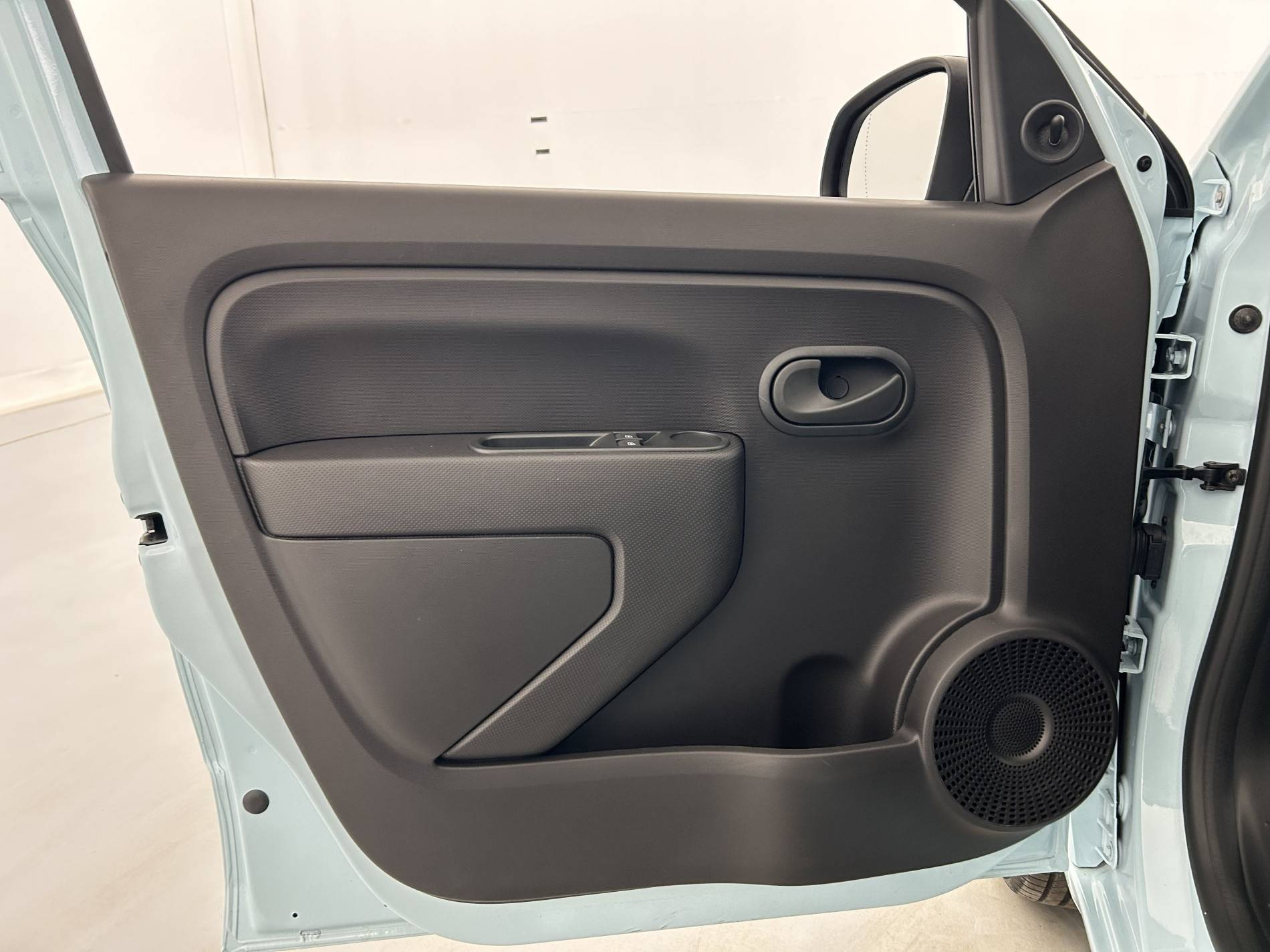 Vente en ligne Renault Twingo Electrique Twingo III E-Tech au prix de 12 790 €