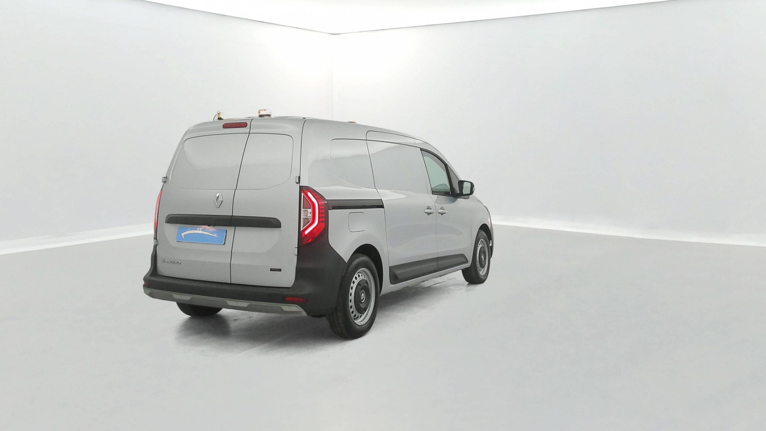 Vente en ligne Renault Kangoo Van E-Tech  L2 EV45  DC 80KW au prix de 23 290 €