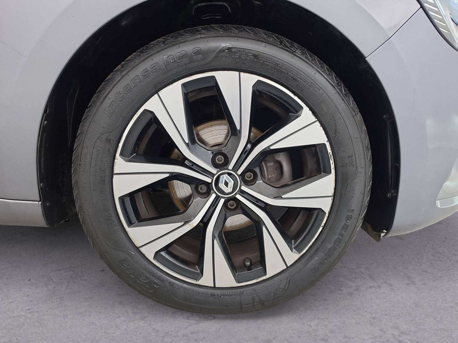 Vente en ligne Renault Clio 5 Clio TCe 90 au prix de 13 990 €