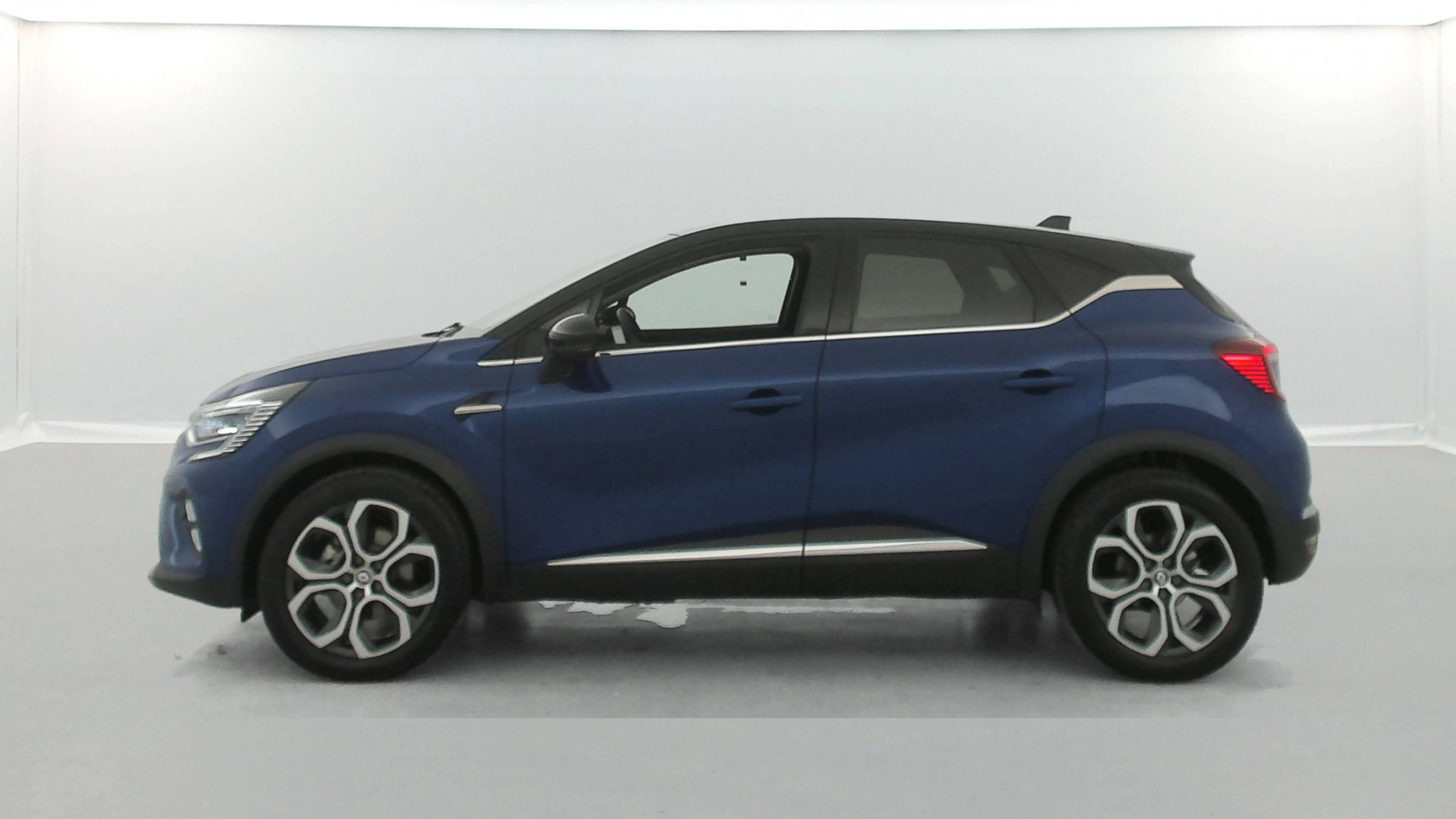Vente en ligne Renault Captur  E-Tech full hybrid 145 au prix de 19 590 €