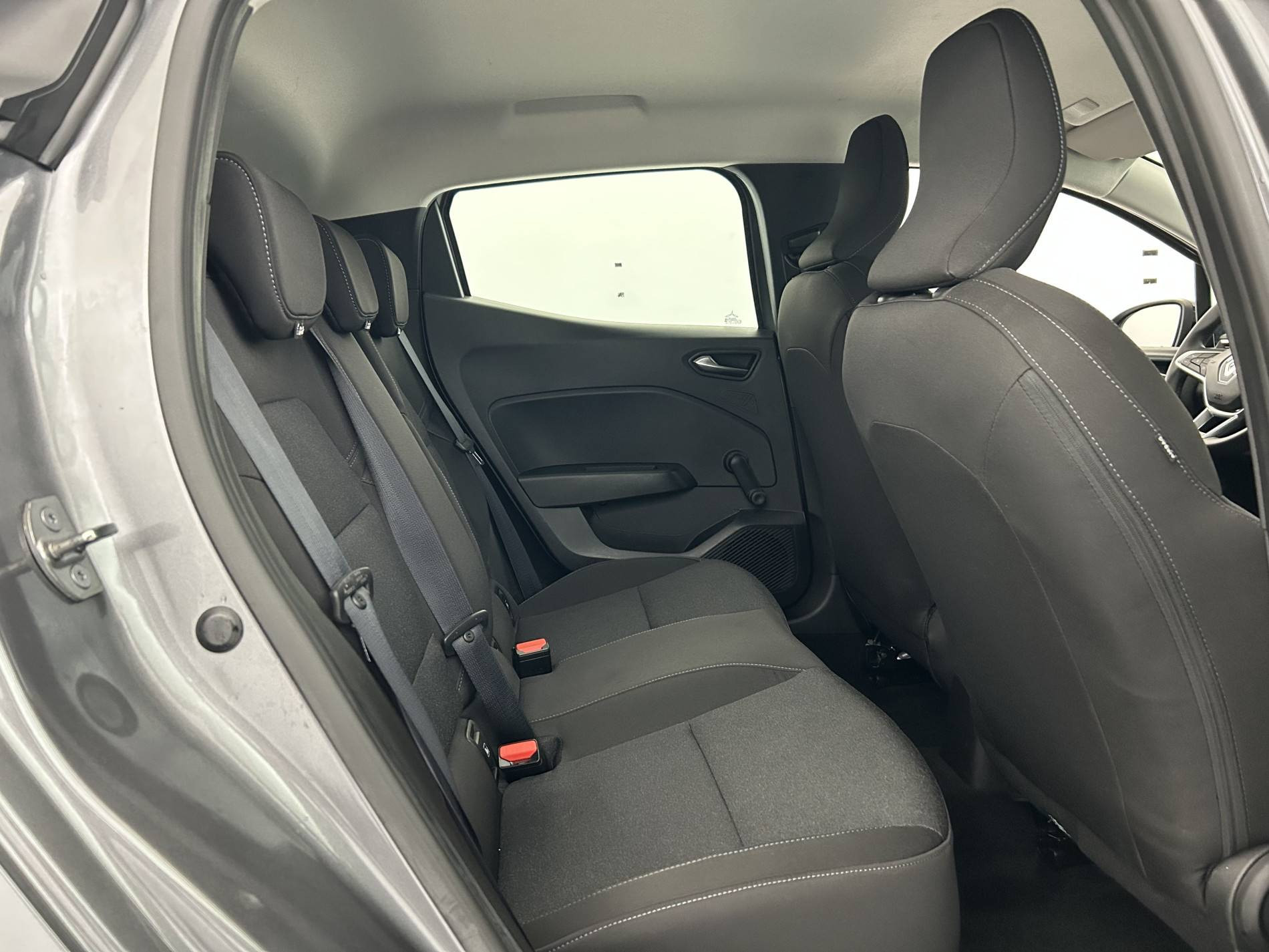 Vente en ligne Renault Clio 5 Clio TCe 90 au prix de 14 290 €