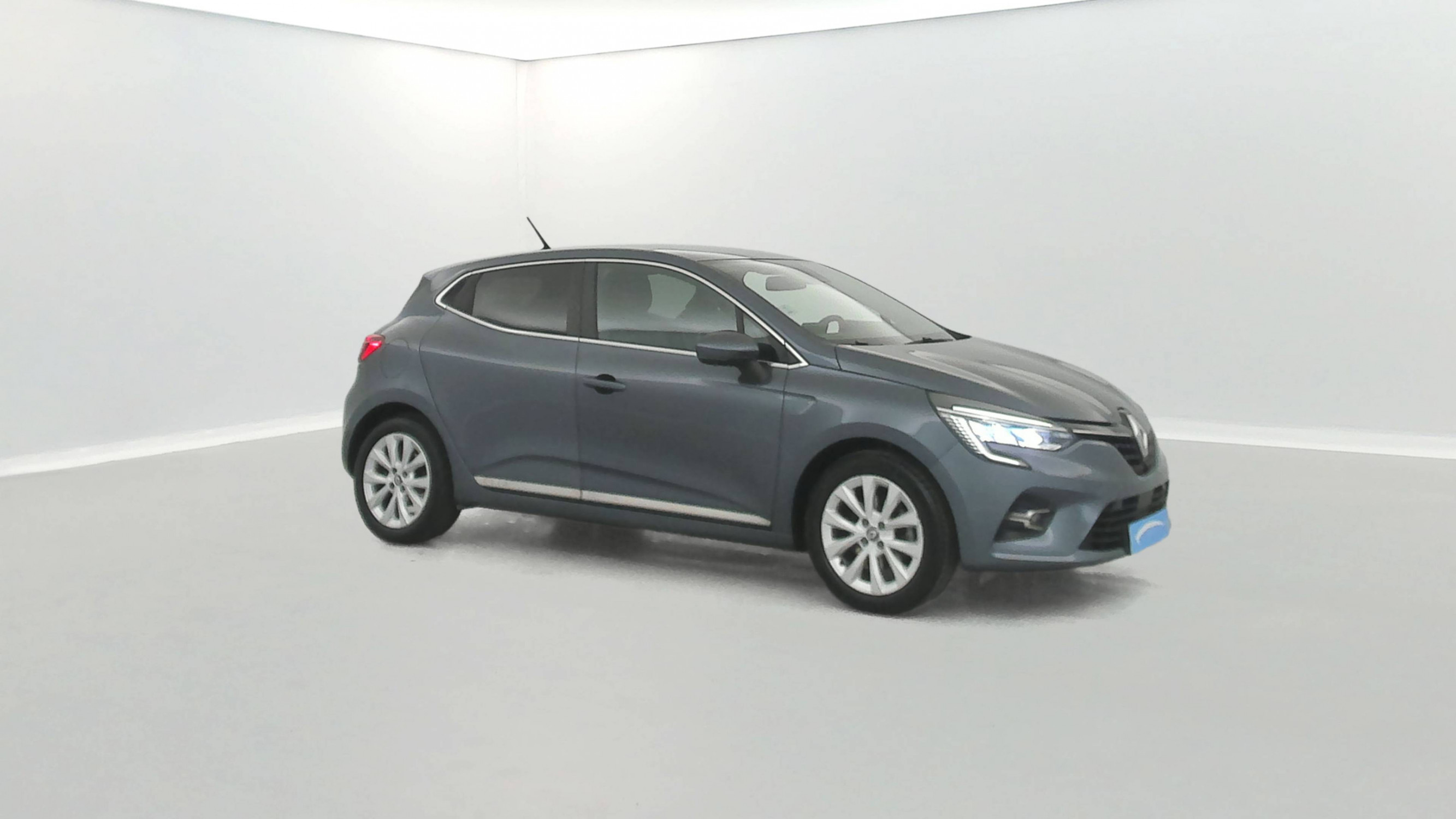 Vente en ligne Renault Clio 5 Clio TCe 130 EDC FAP au prix de 15 900 €