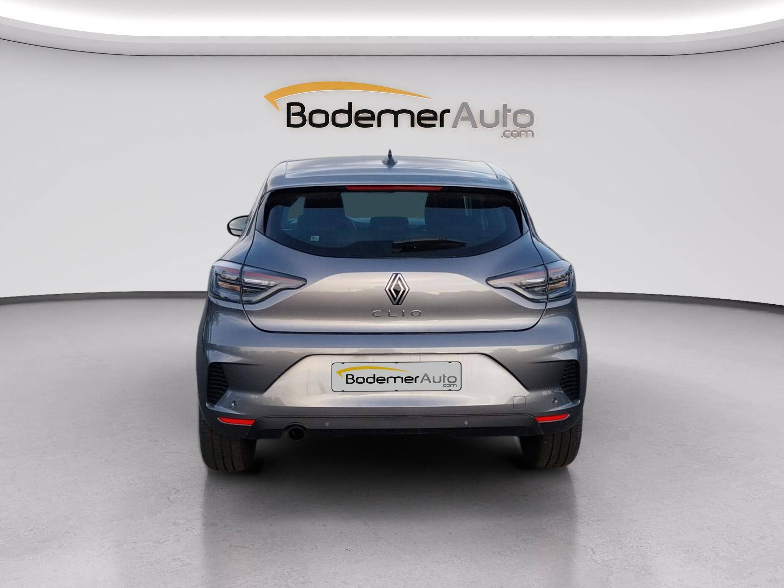 Vente en ligne Renault Clio 5 Clio Blue dCi 100 ch GSR2 au prix de 17 750 €