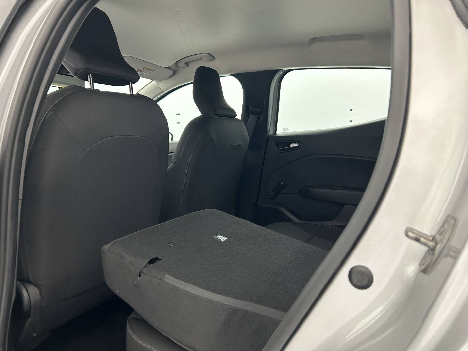 Vente en ligne Renault Clio 5 Clio TCe 90 au prix de 14 000 €