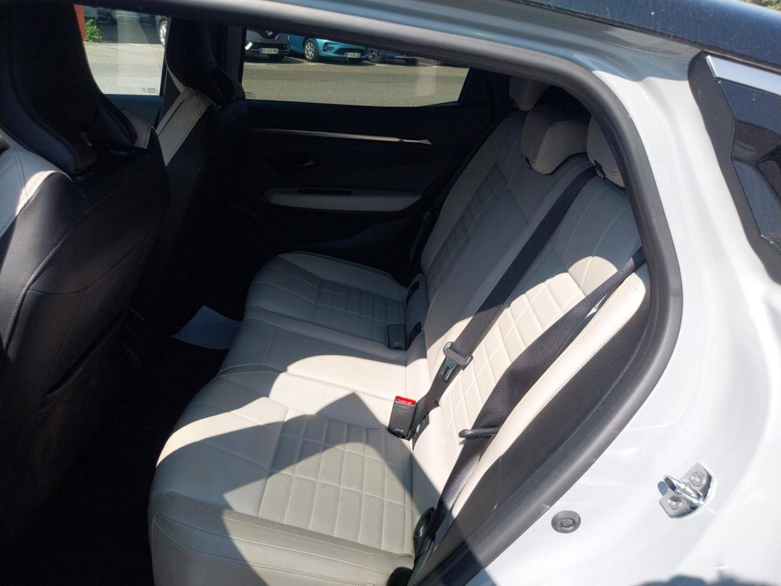 Vente en ligne Renault Megane E-Tech  EV60 220 ch super charge au prix de 26 590 €
