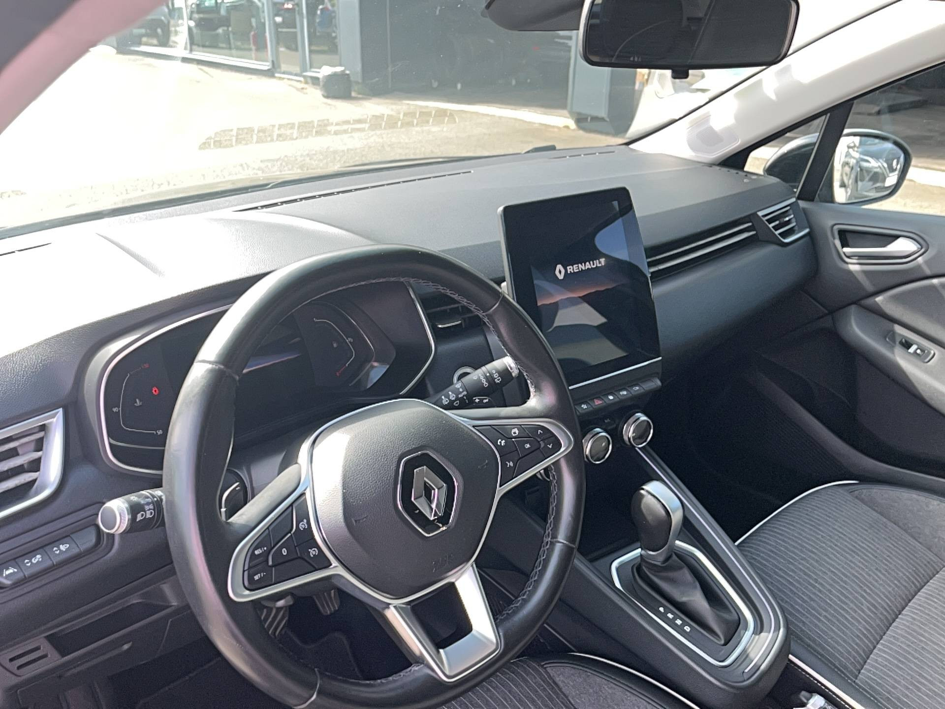 Vente en ligne Renault Clio 5 Clio TCe 130 EDC FAP au prix de 11 990 €