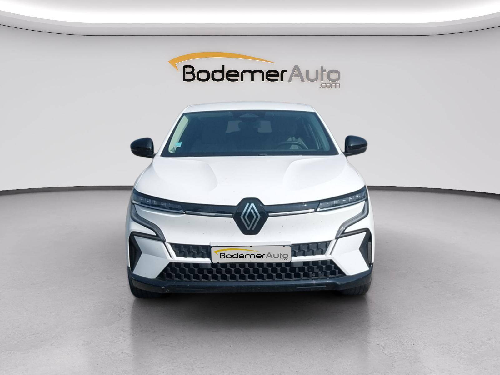 Vente en ligne Renault Megane E-Tech  EV40 130ch standard charge au prix de 18 990 €