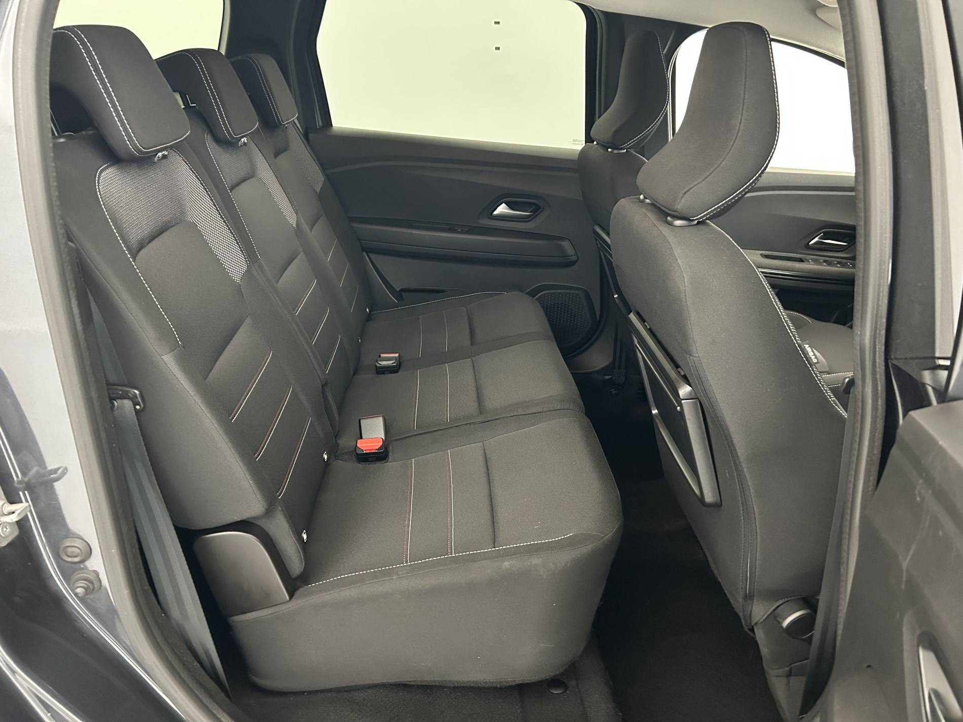 Vente en ligne Dacia Jogger  ECO-G 100 7 places au prix de 17 990 €