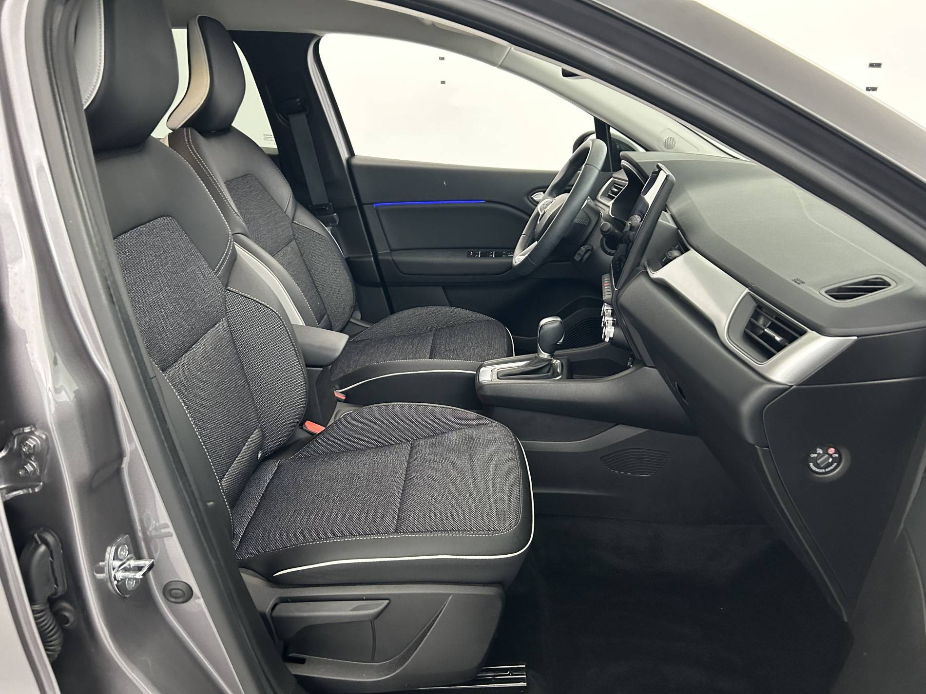 Vente en ligne Renault Captur  E-Tech full hybrid 145 au prix de 20 490 €