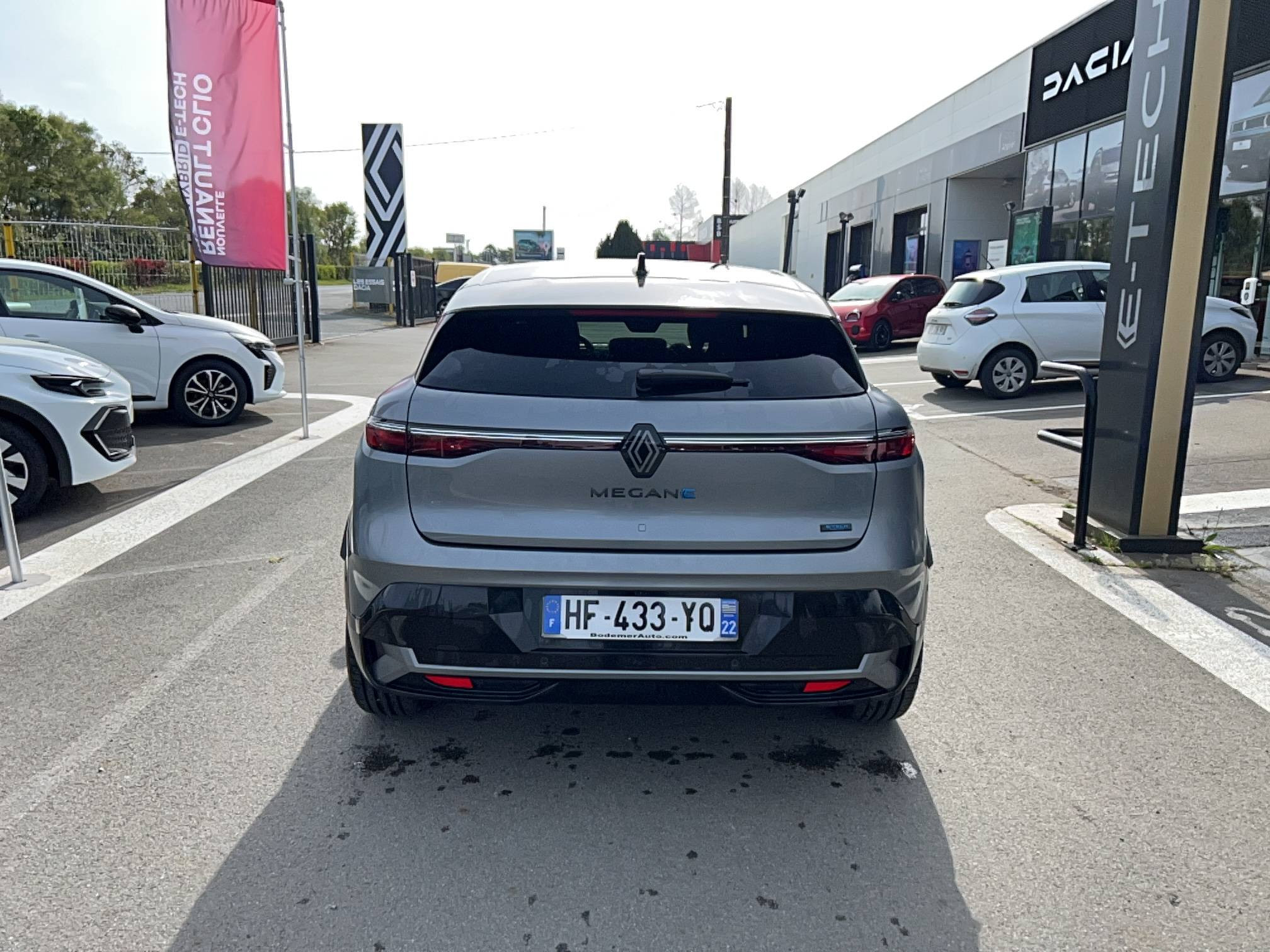 Vente en ligne Renault Megane E-Tech  220 ch autonomie confort au prix de 42 990 €