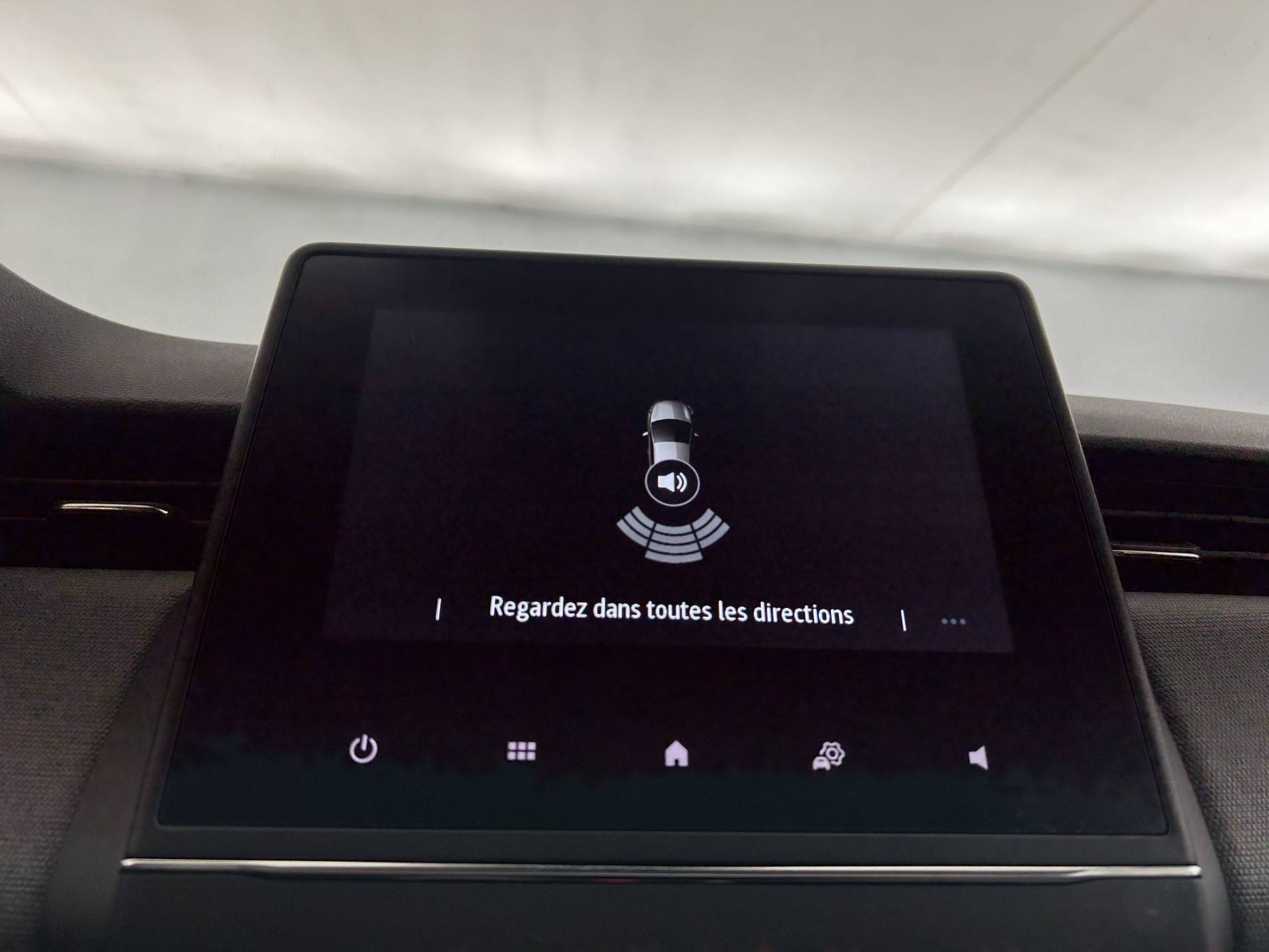 Vente en ligne Renault Clio 5 Clio TCe 90 au prix de 15 990 €