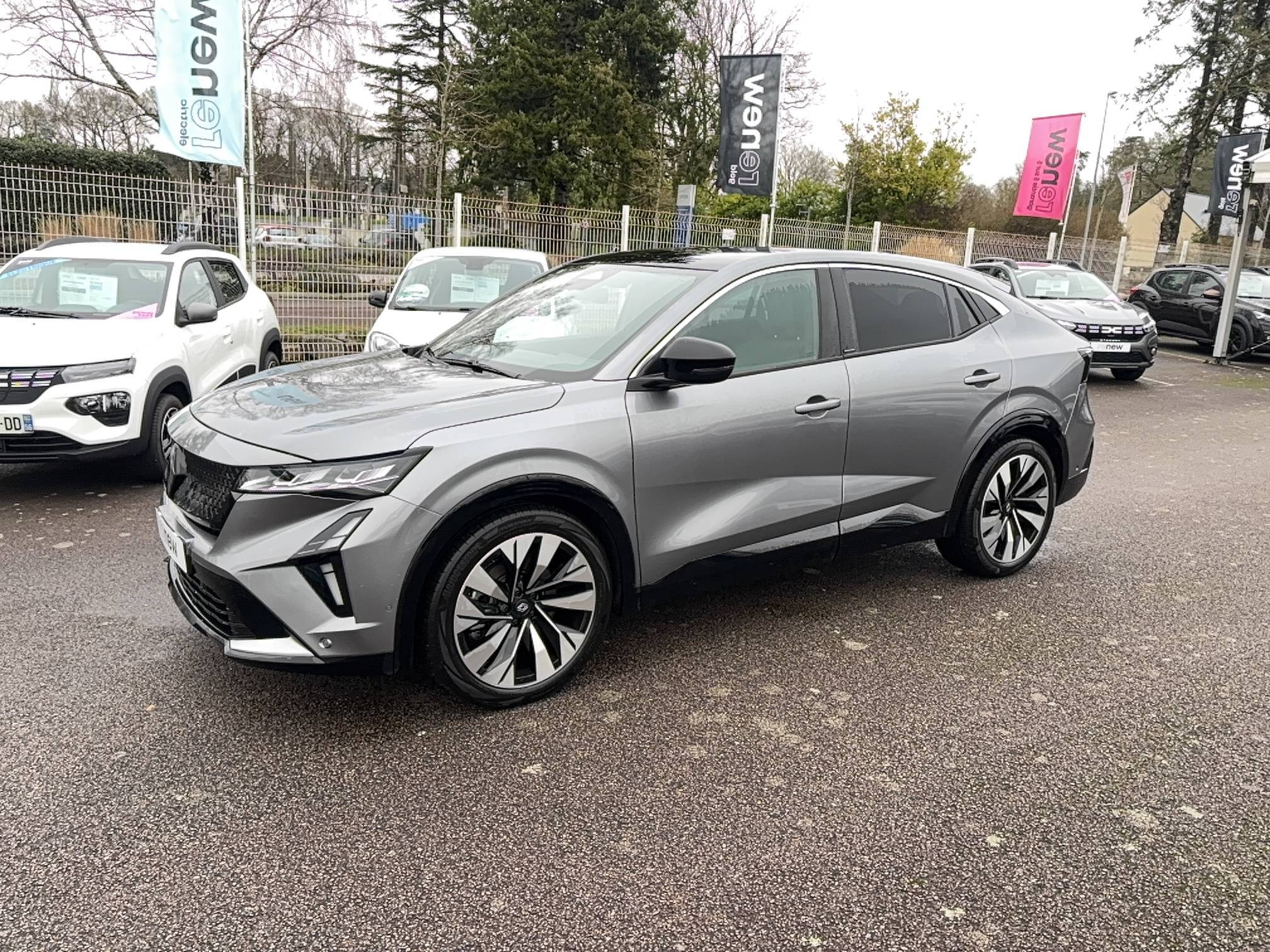 Renault Rafale  E-Tech full hybrid 200ch occasion de 2025 en vente à Ploërmel