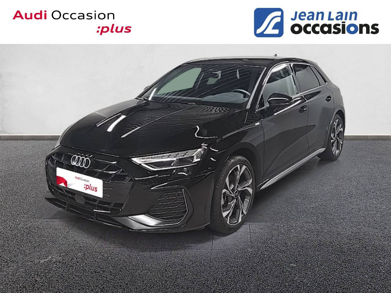 Vente en ligne AUDI A3 SPORTBACK A3 Sportback TFSI Mild Hybrid 150 S tronic 7 S line de 2025 au prix de 36 990 €