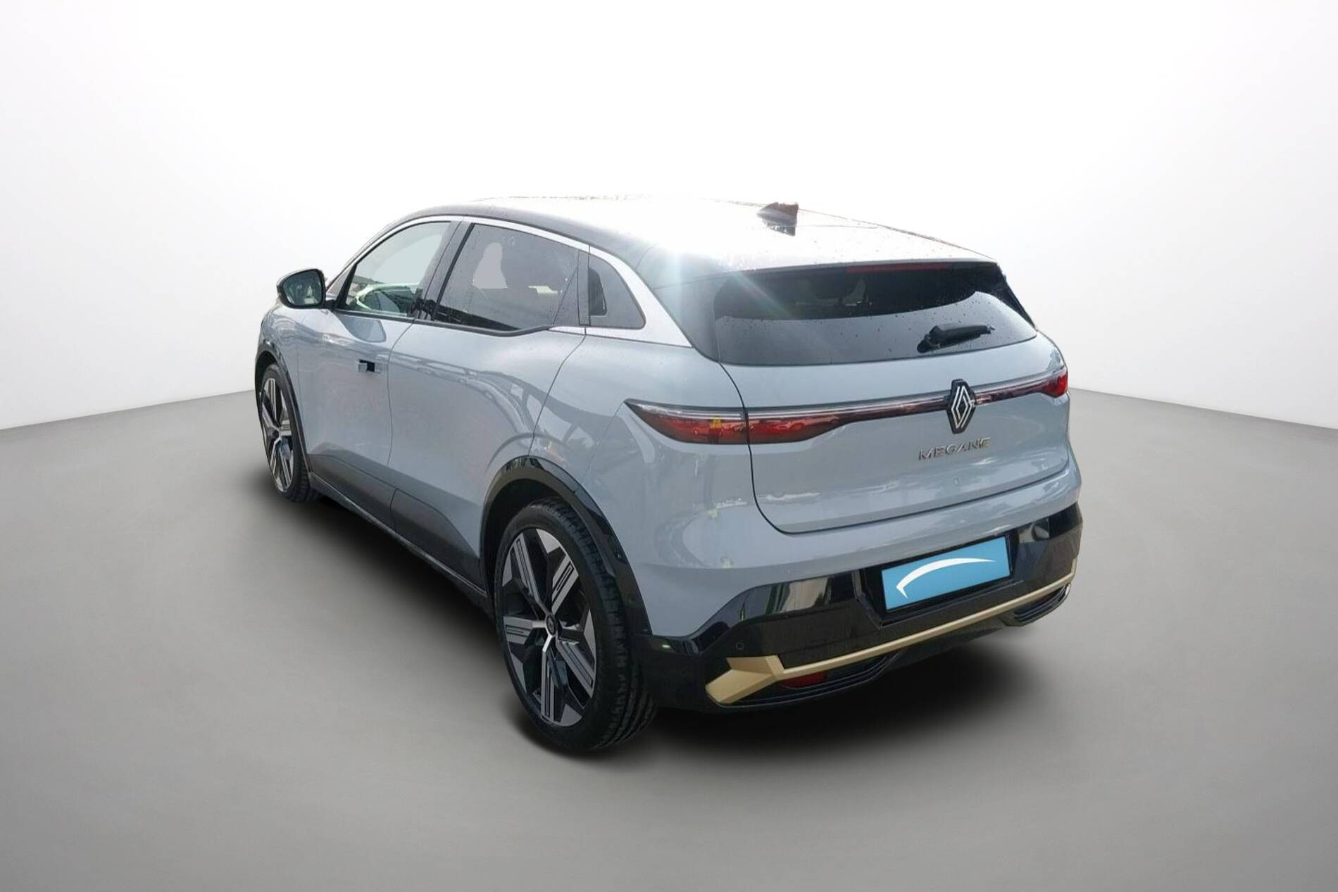 Vente en ligne Renault Megane E-Tech  EV60 220 ch super charge au prix de 24 990 €
