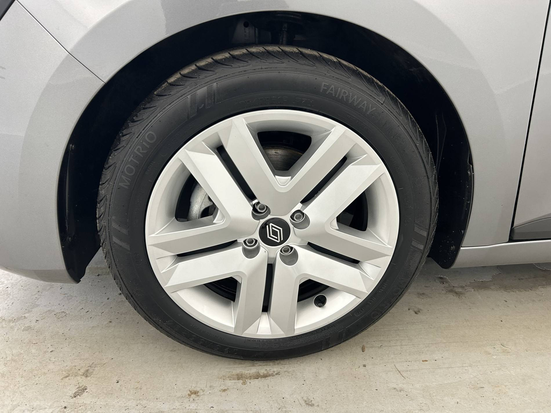 Vente en ligne Renault Clio 5 Clio E-Tech full hybrid 145 ch GSR2 au prix de 19 990 €