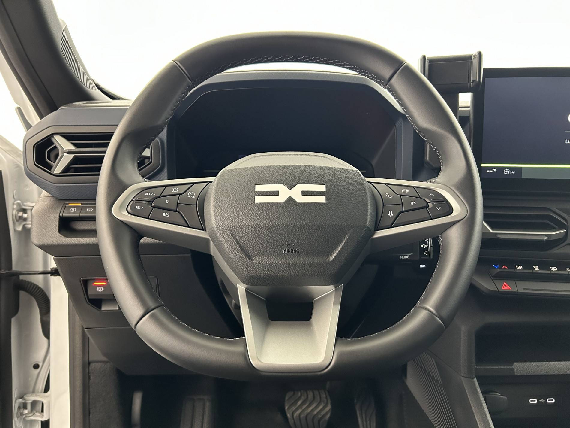 Vente en ligne Dacia Duster  Hybrid 140 au prix de 25 890 €