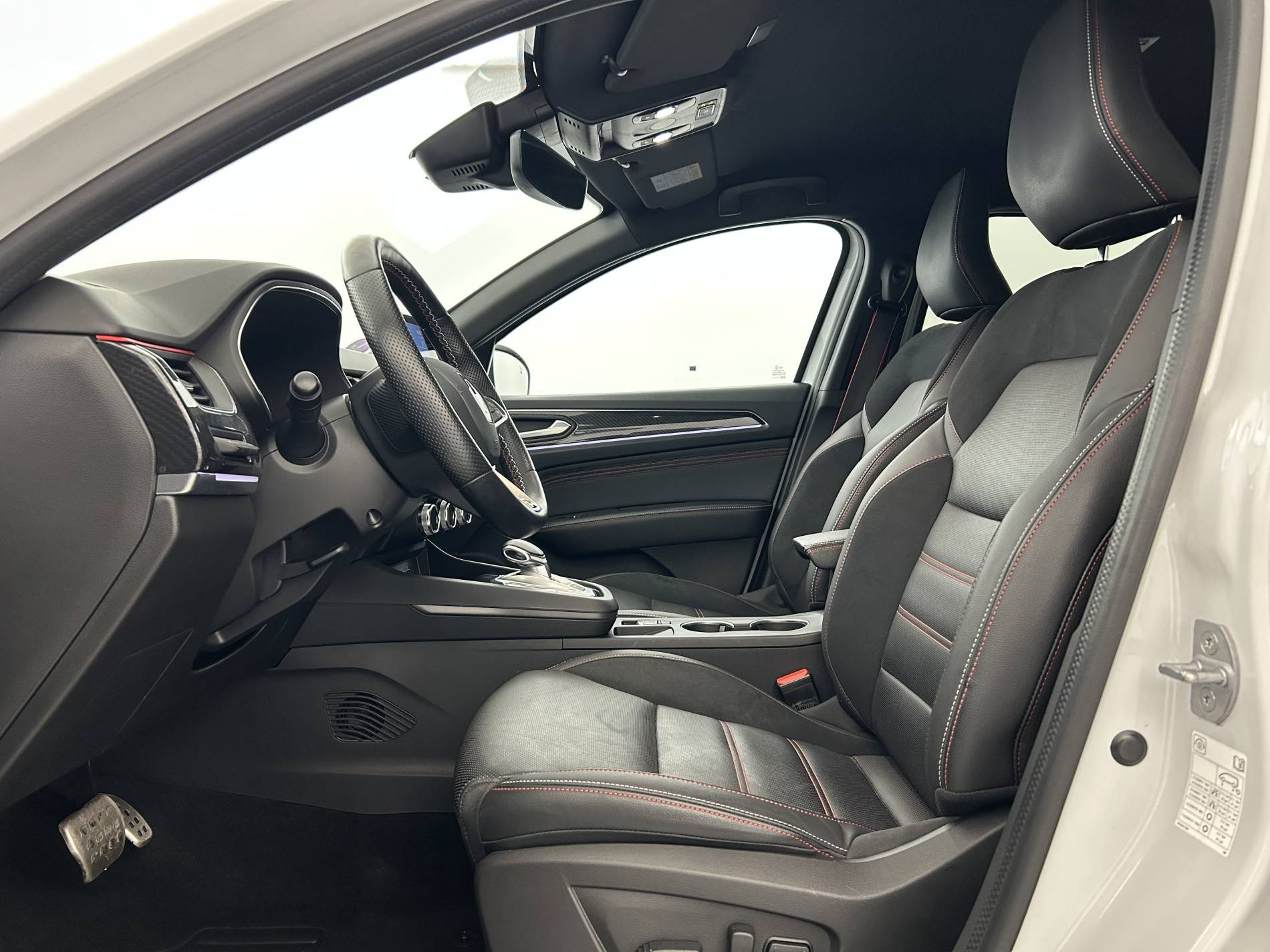 Vente en ligne Renault Arkana  E-Tech hybride 145 au prix de 22 690 €