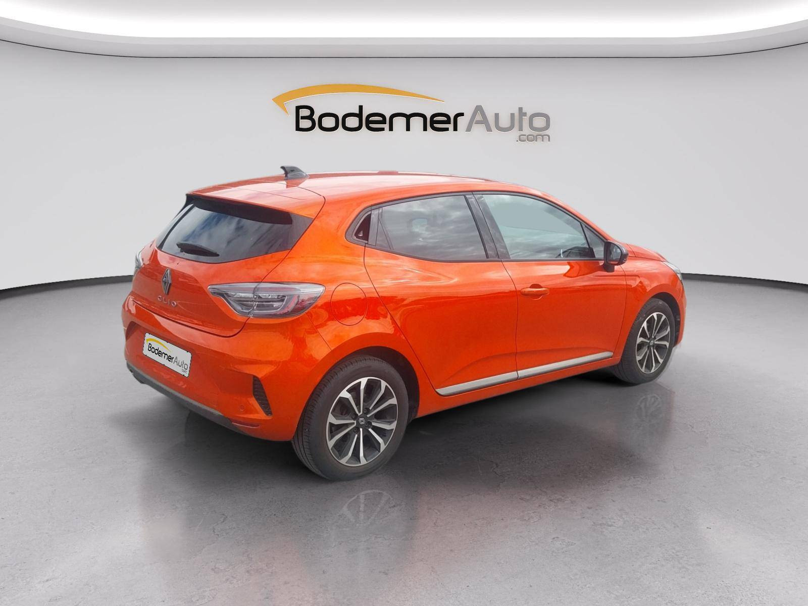Vente en ligne Renault Clio 5 Clio Eco-G 100 ch GSR2 au prix de 16 990 €